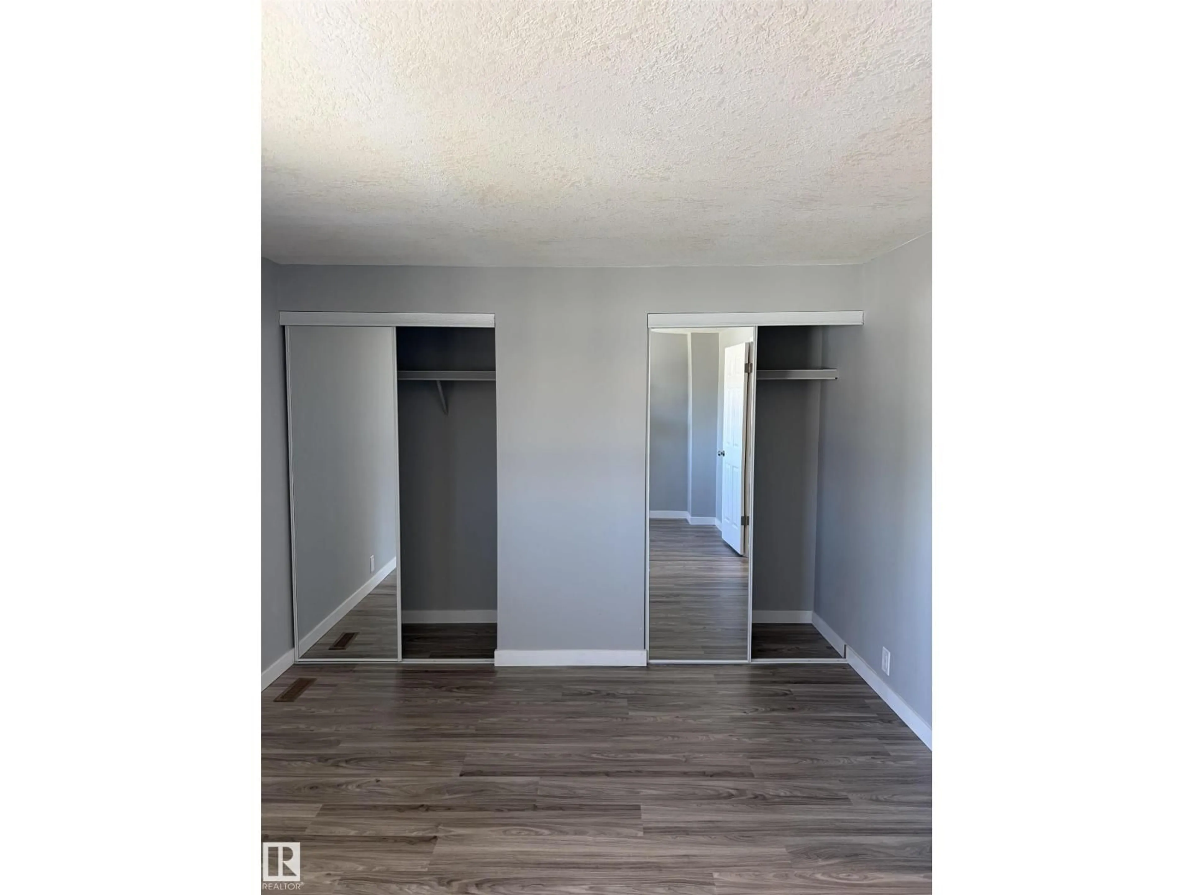 A pic of a room for E NW - 14075 30 ST, Edmonton Alberta T5Y1R5