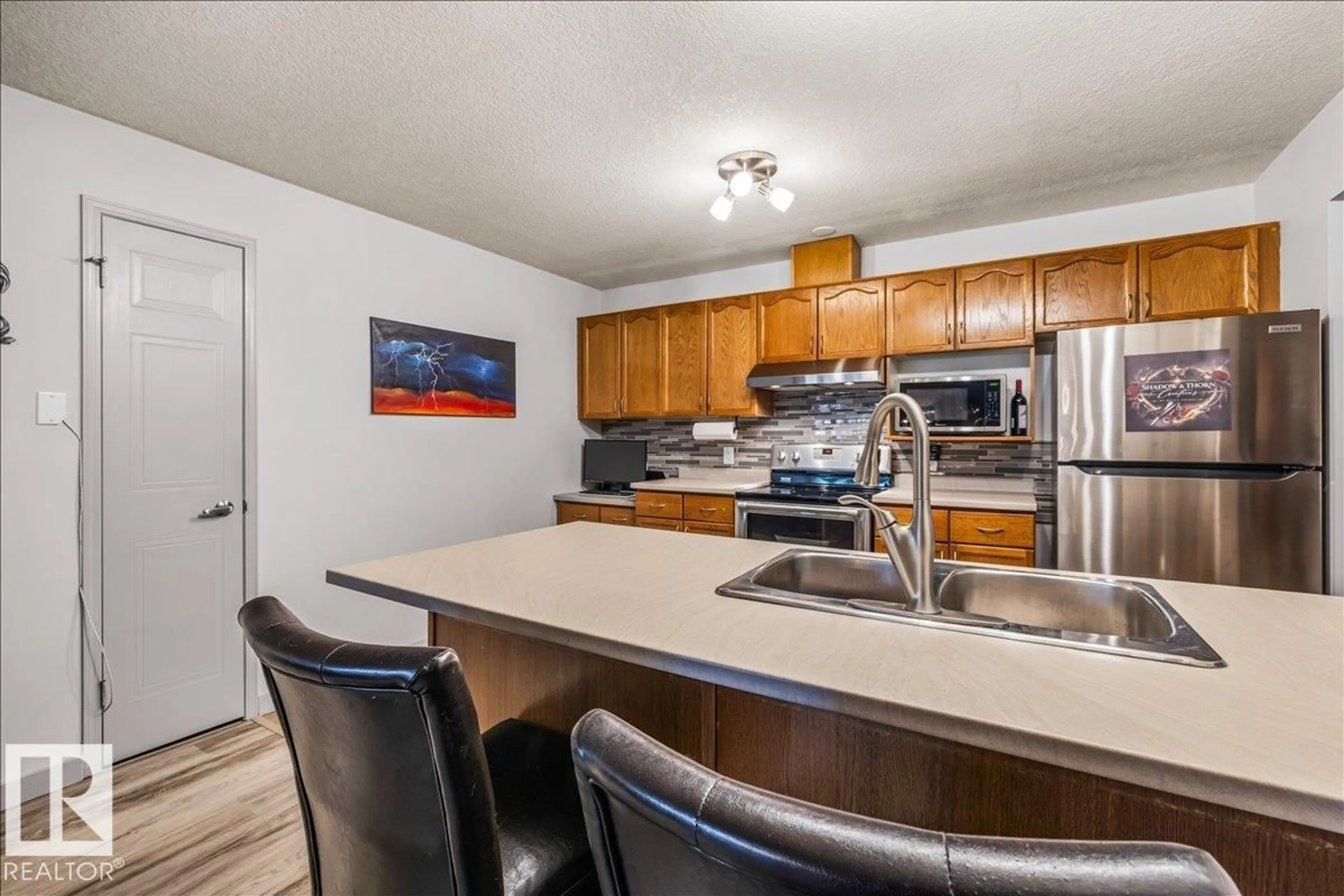 Standard kitchen, unknown for 3 - 514 PERRON ST, St. Albert Alberta T8N5Z5