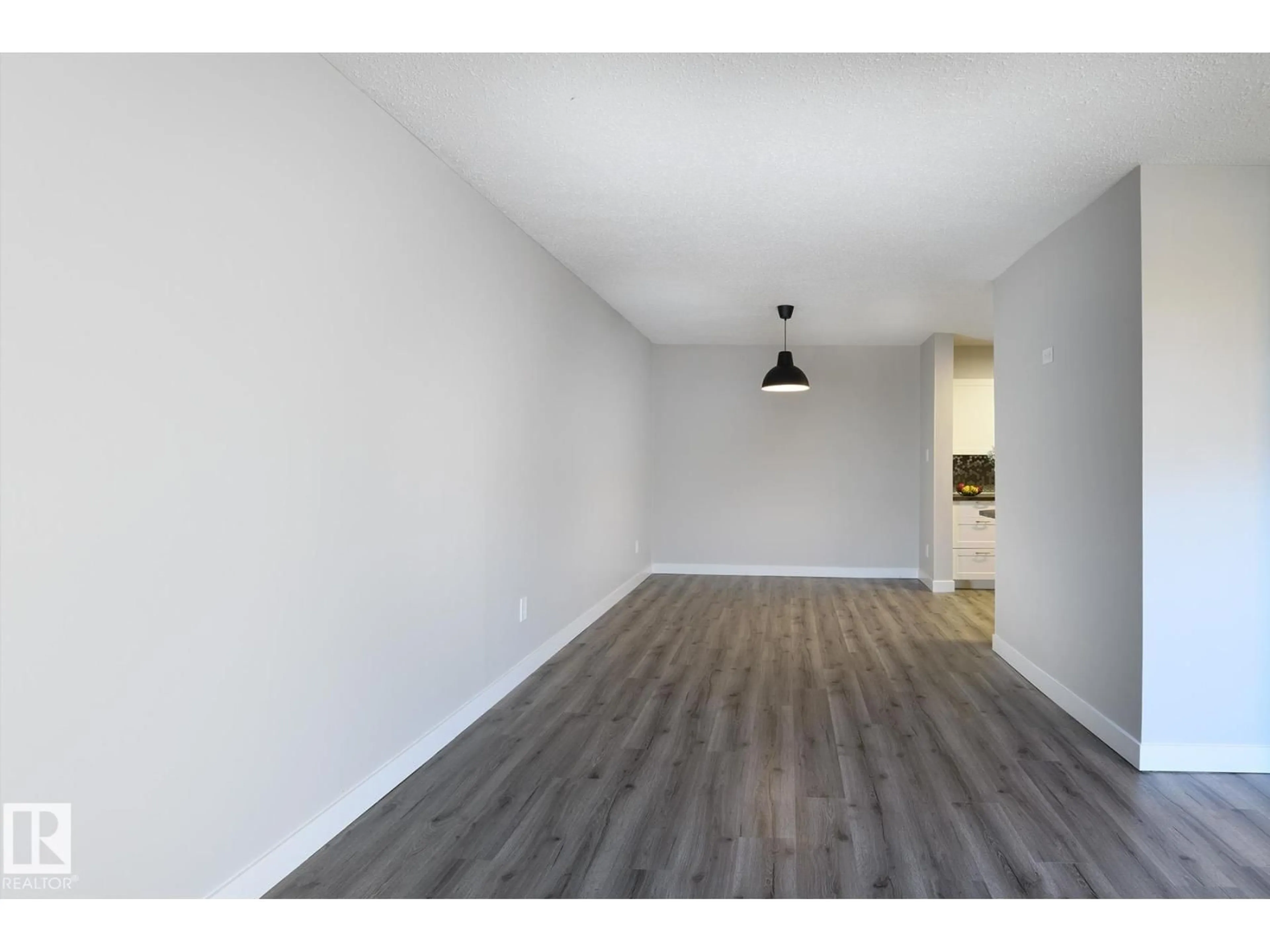 A pic of a room for 5816 172 ST, Edmonton Alberta T6M1B4