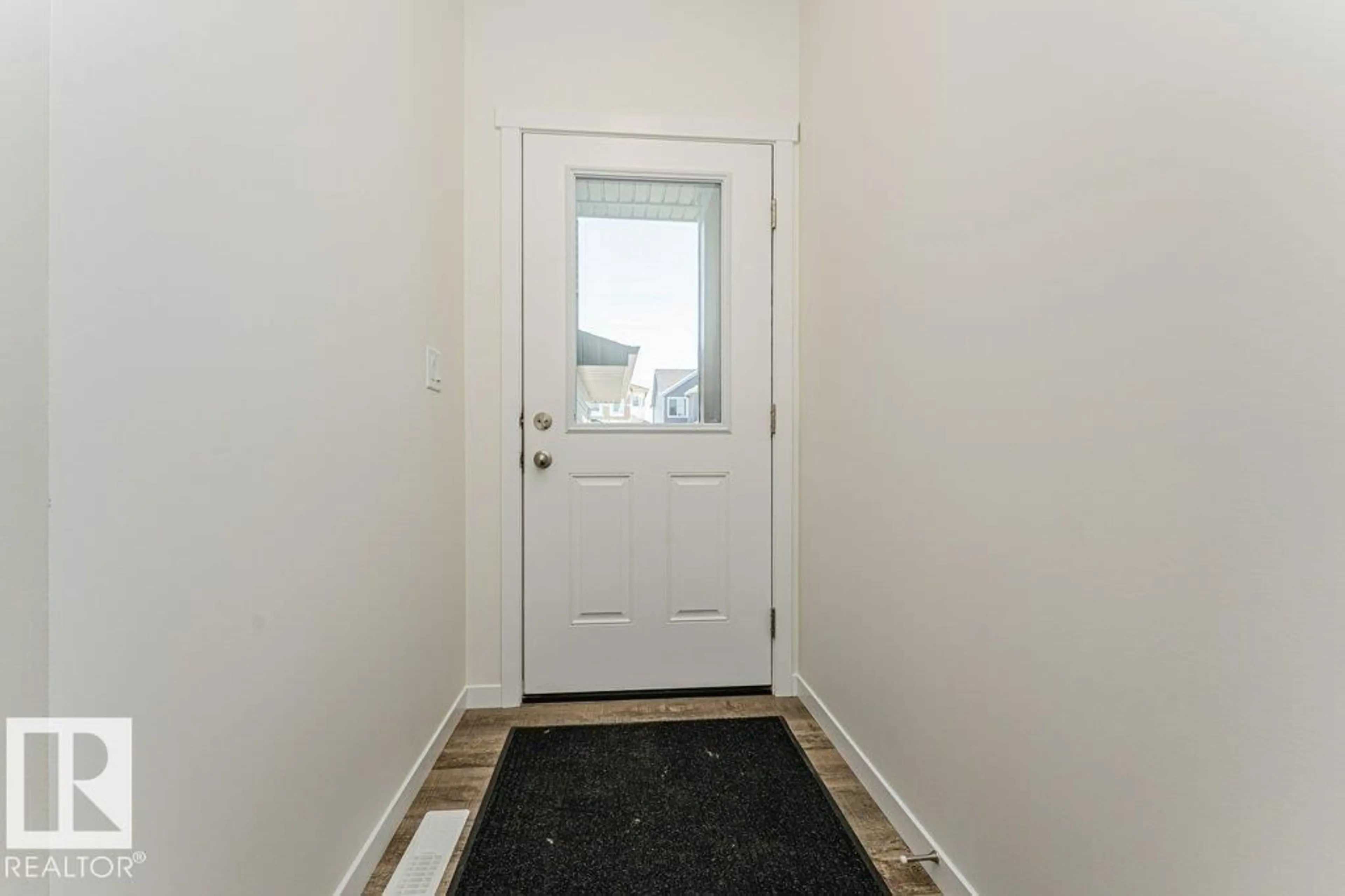 Indoor entryway for 6271 180 AV, Edmonton Alberta T5Y4L8