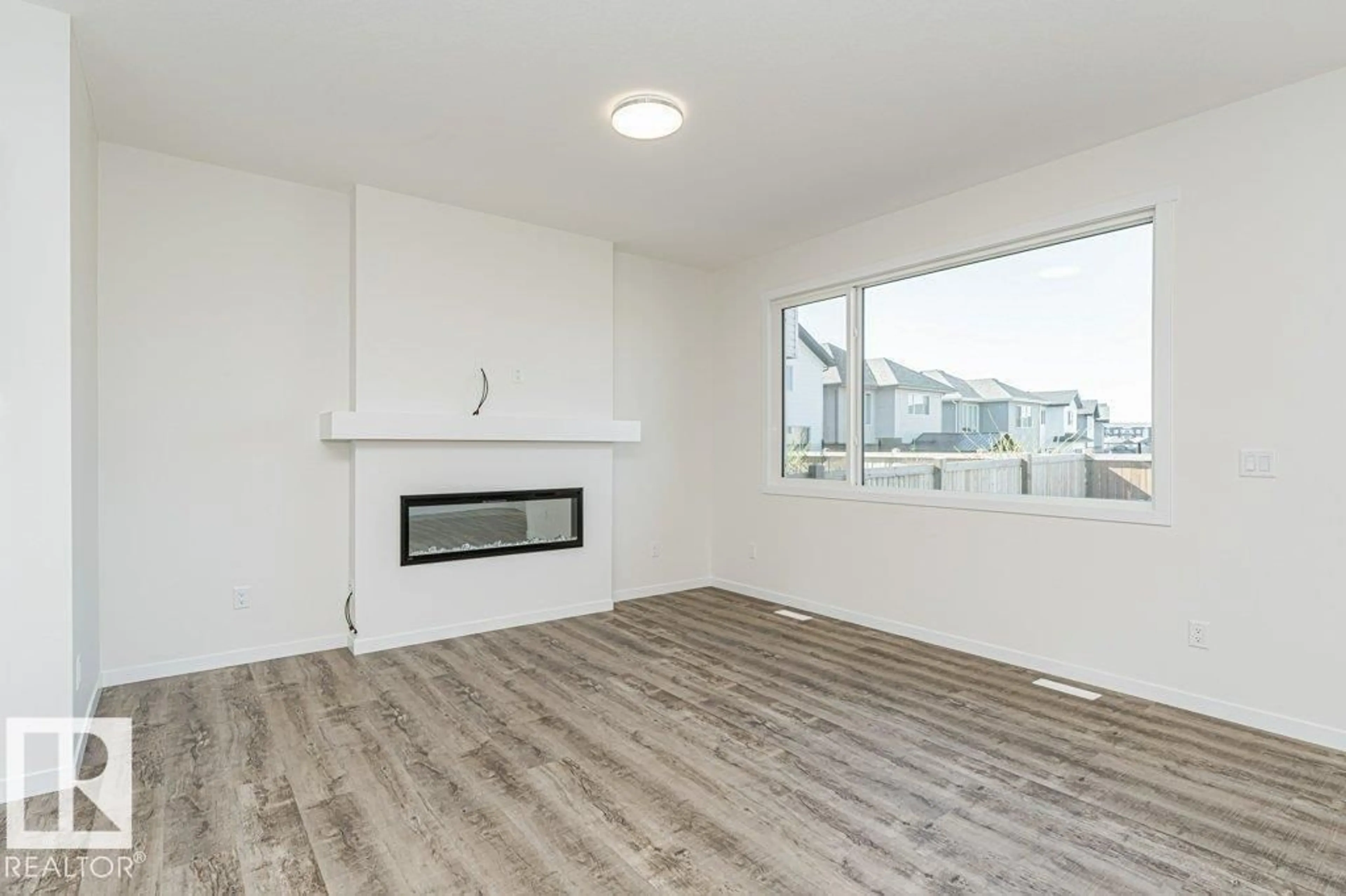 A pic of a room for 6271 180 AV, Edmonton Alberta T5Y4L8