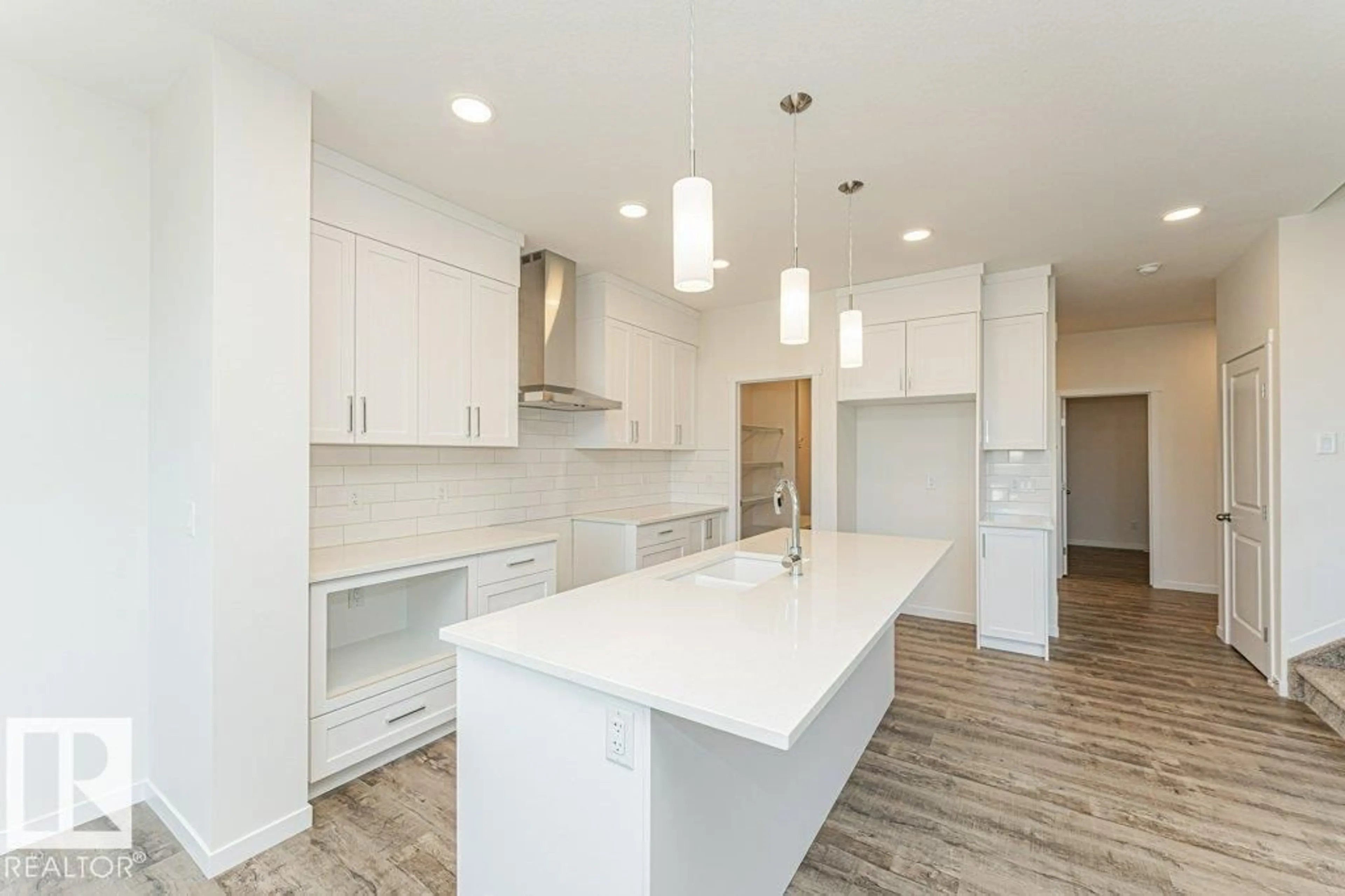 Open concept kitchen, unknown for 6271 180 AV, Edmonton Alberta T5Y4L8