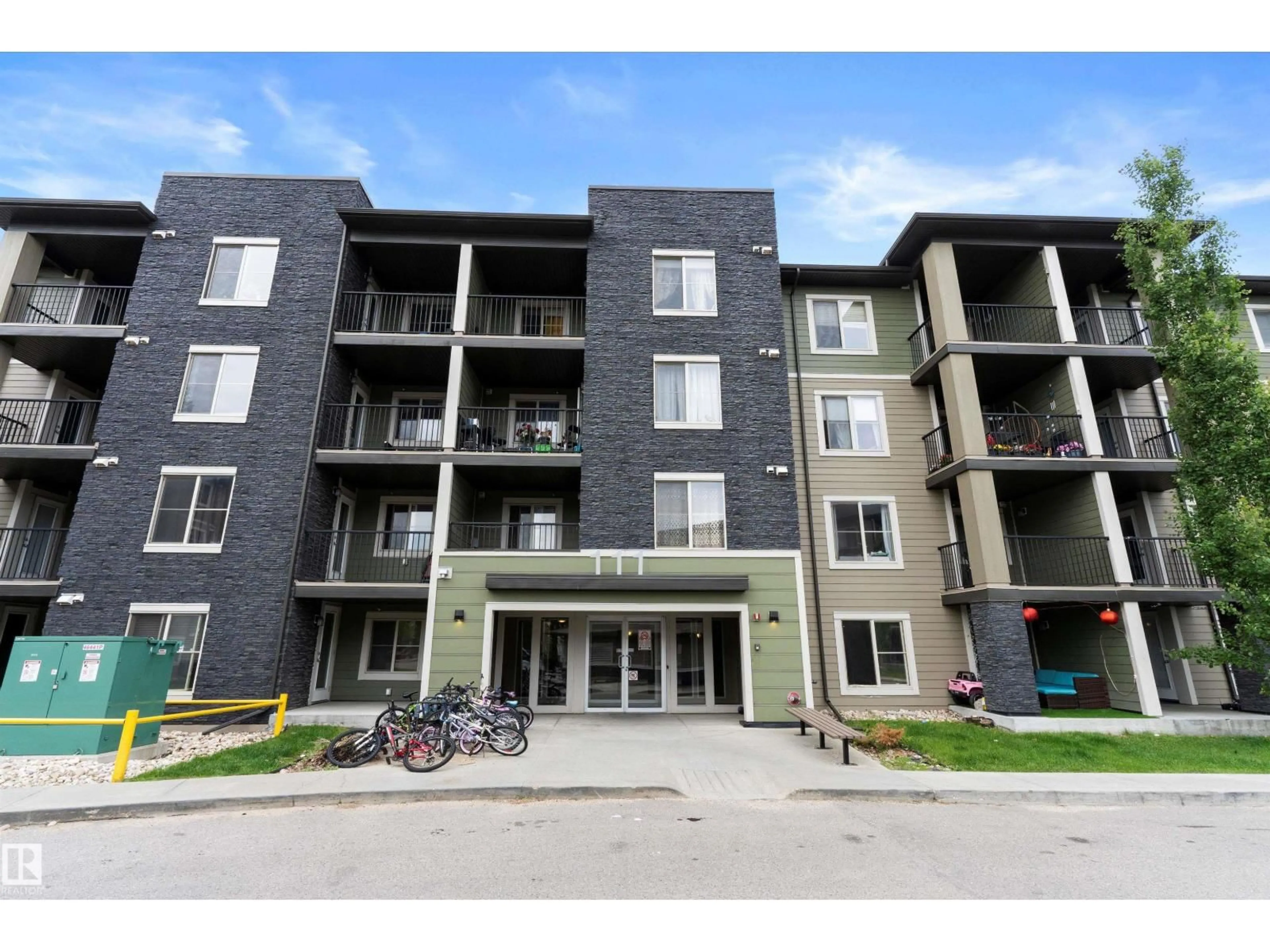 Unknown for 105 111 WATT CM, Edmonton Alberta T6X2C6