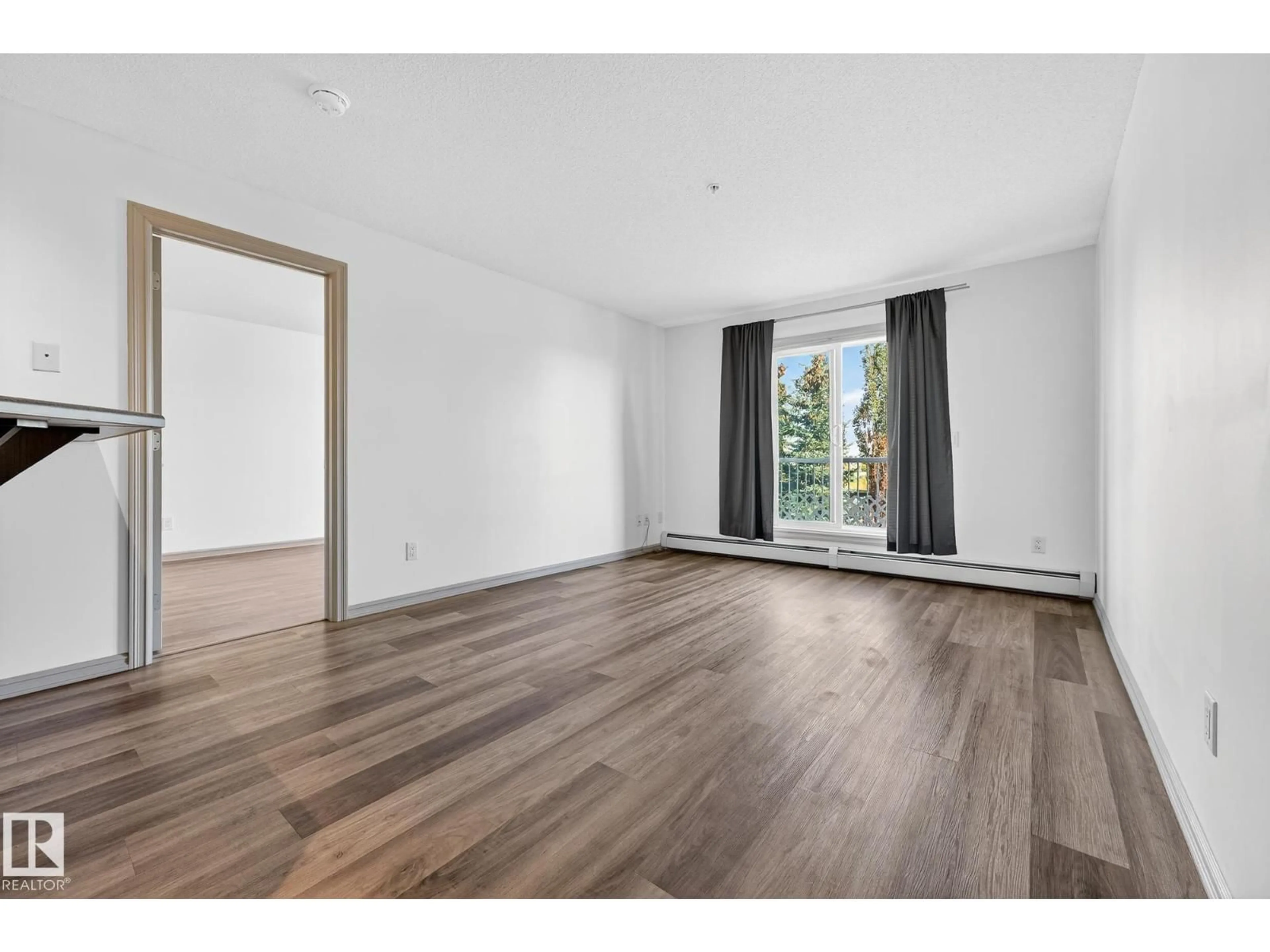 A pic of a room for #215 - 2208 44 AV NW, Edmonton Alberta T6T0G6