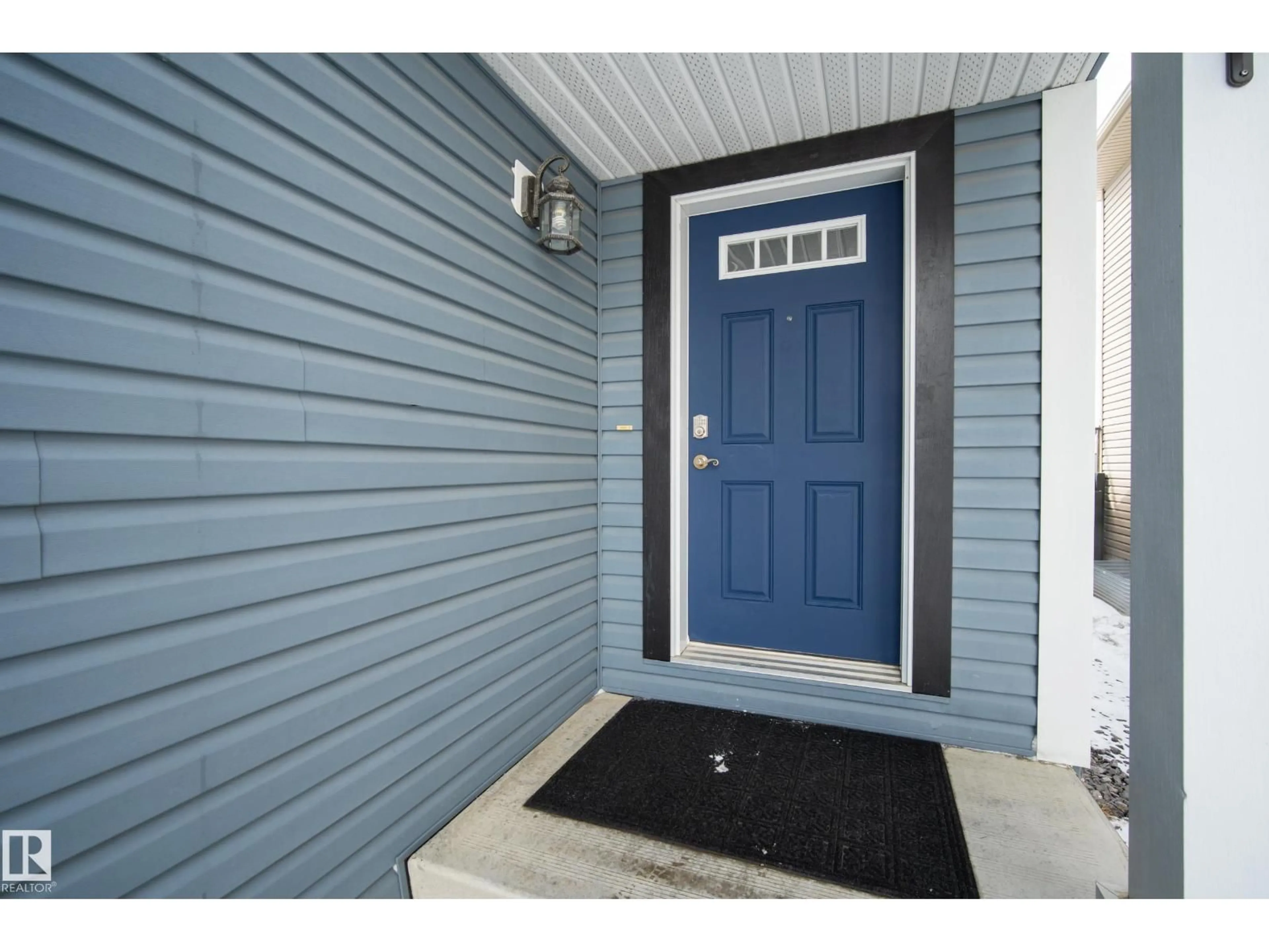 Indoor entryway for SW - 2012 126 ST, Edmonton Alberta T6W0A5