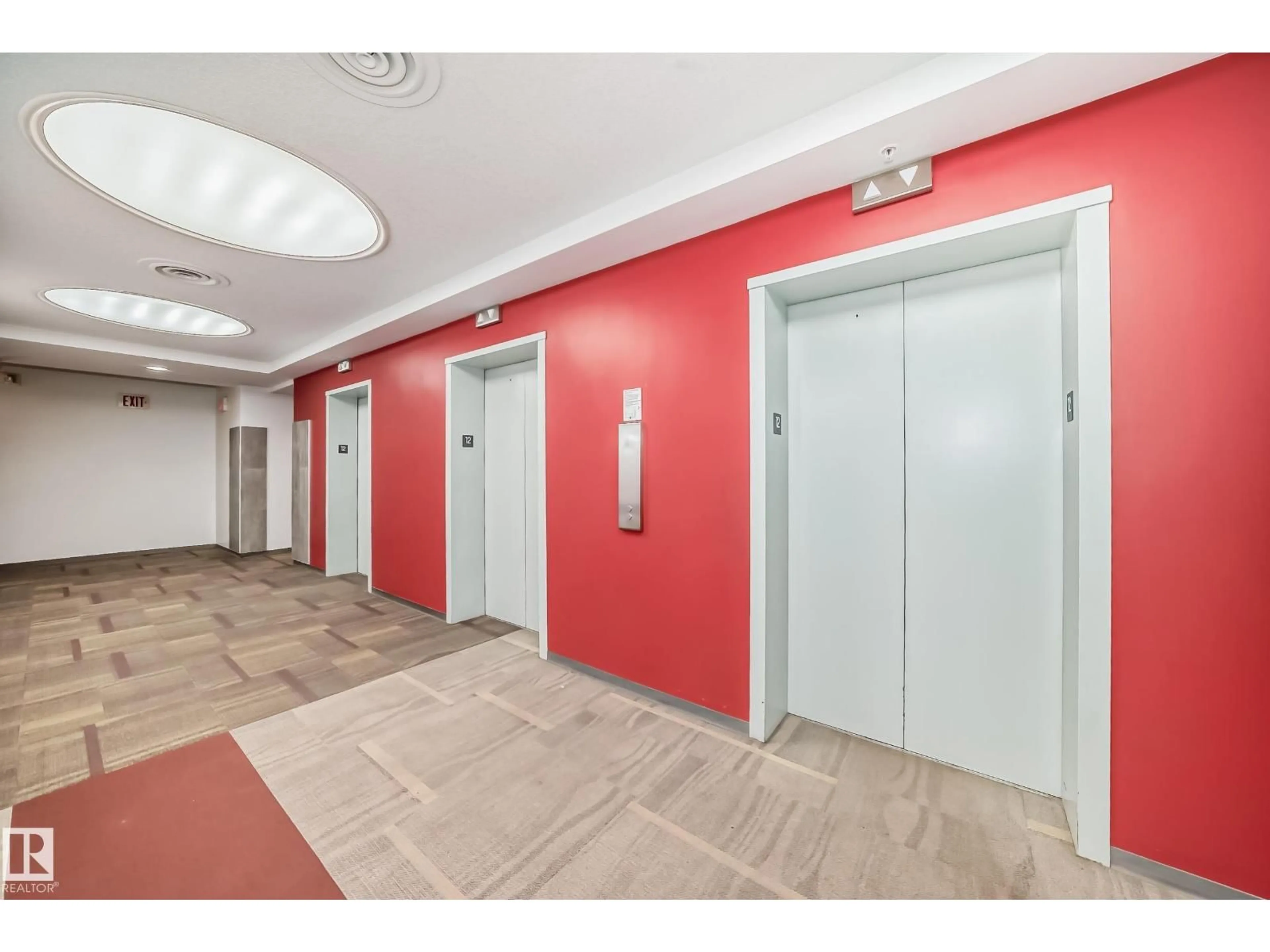Indoor foyer for 10024 - 1207 JASPER AV, Edmonton Alberta T5J1R9