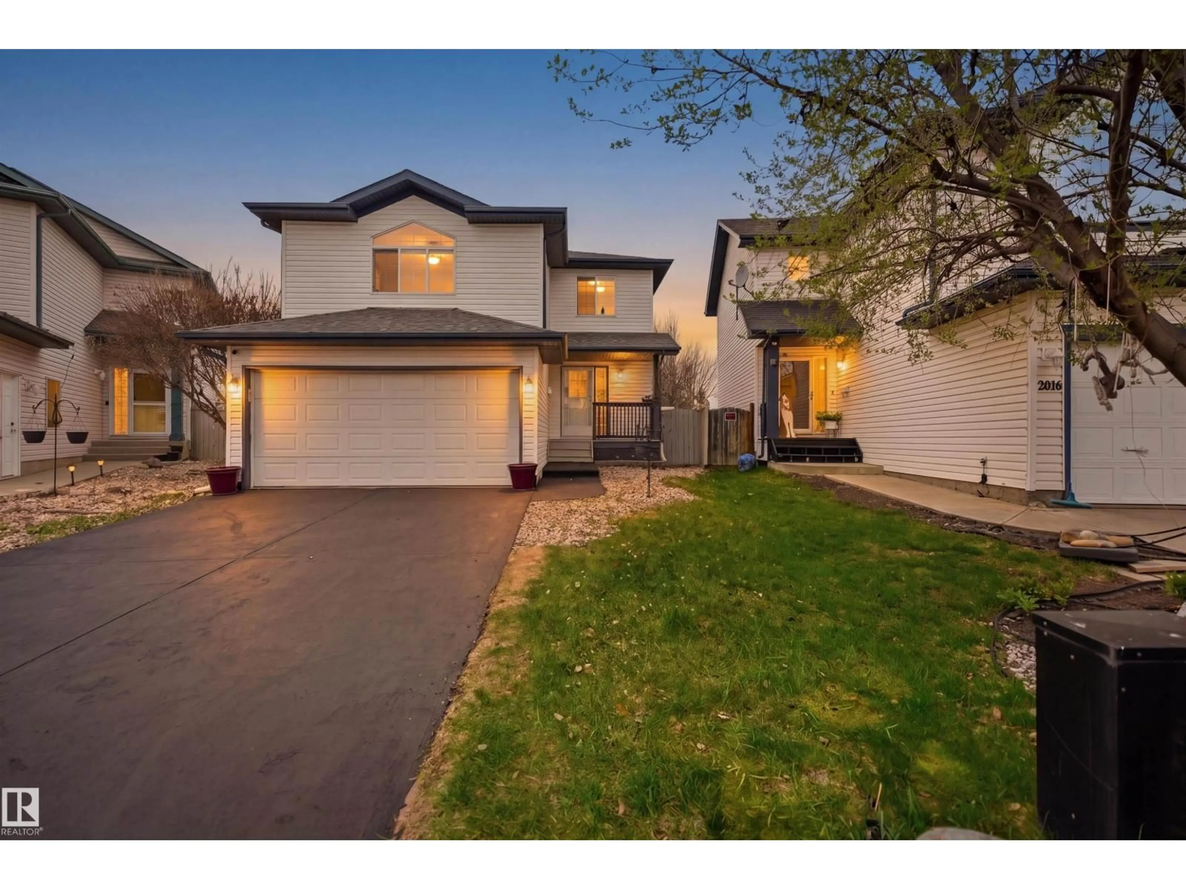 Unknown for 2610 33A STREET, Edmonton Alberta T6T1R1
