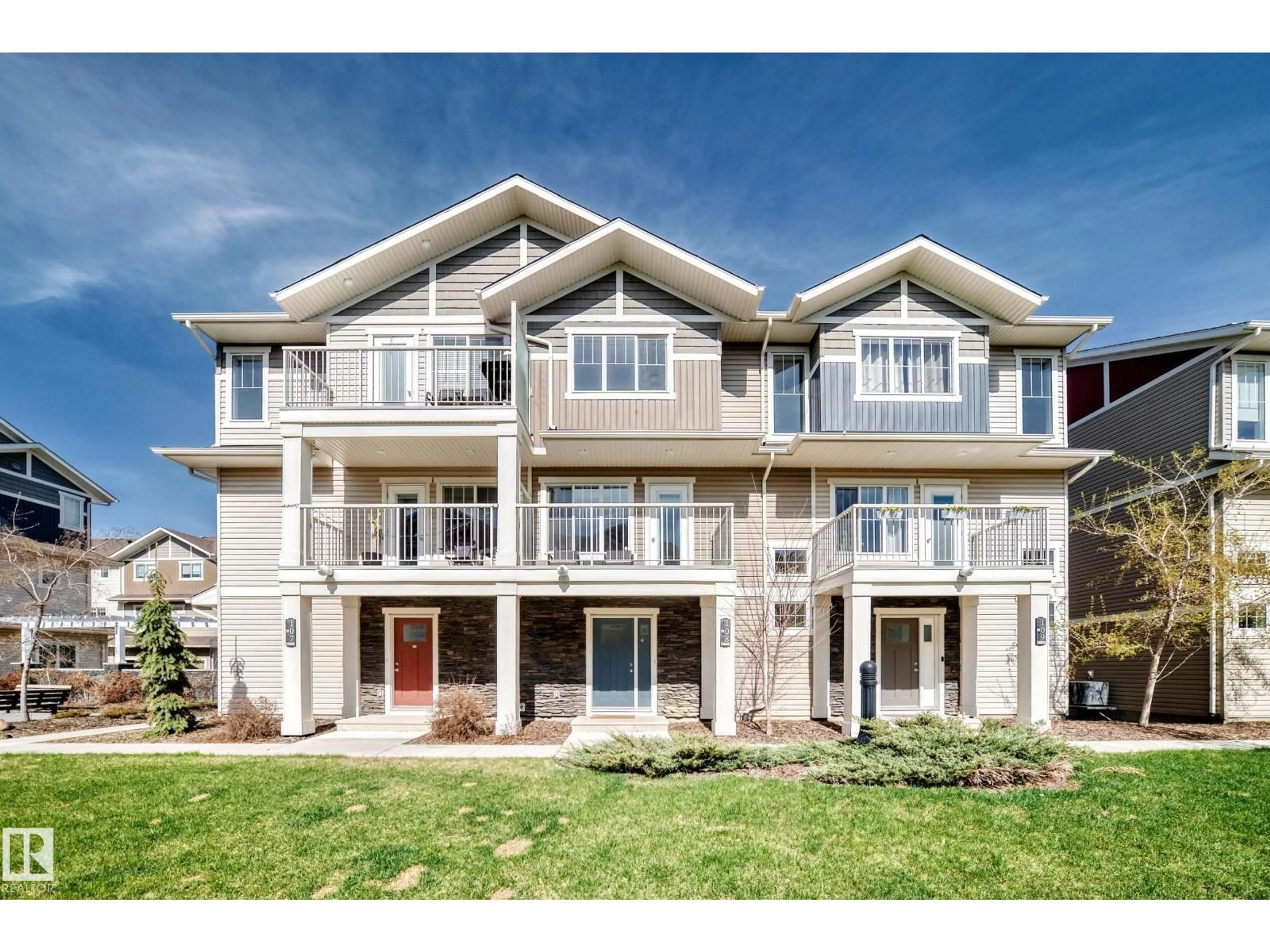 Home with vinyl exterior material, unknown for #108 - 17832 78 ST, Edmonton Alberta T5Z0L7