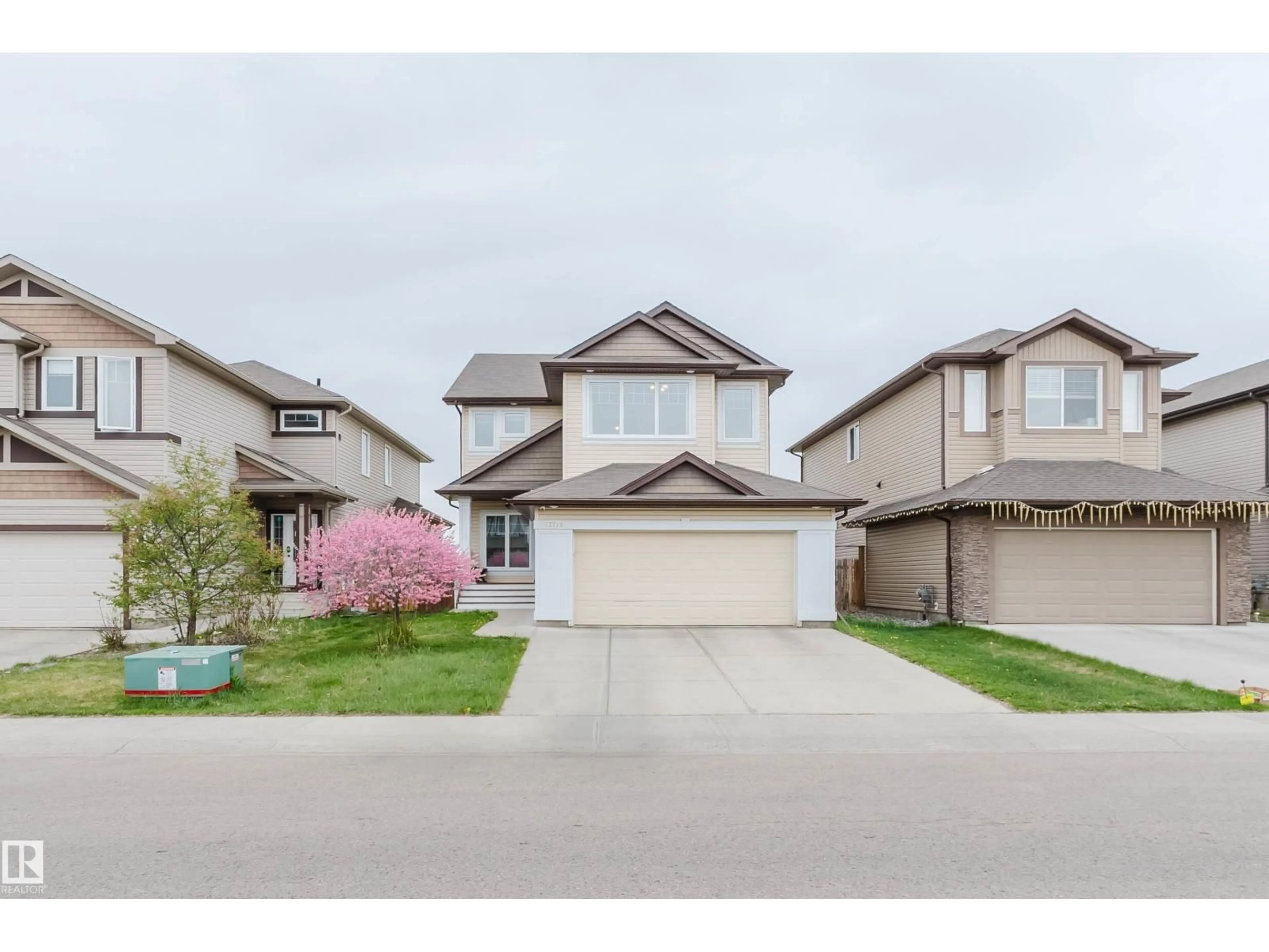 A pic from outside/outdoor area/front of a property/back of a property/a pic from drone, street for 17718 5A AV SW, Edmonton Alberta T6W2L4