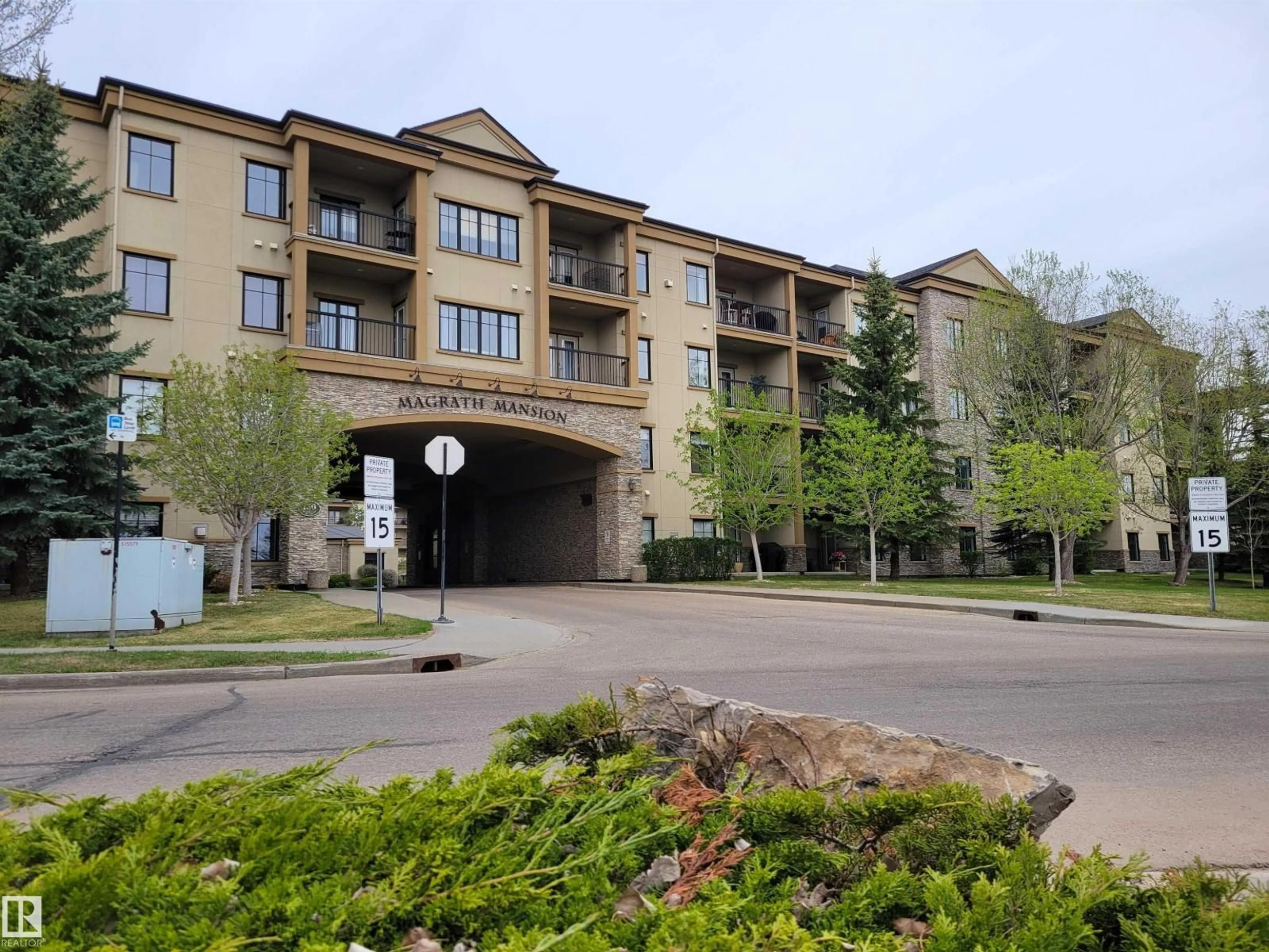 Unknown for 160 - 442 MAGRATH RD, Edmonton Alberta T6R3T7