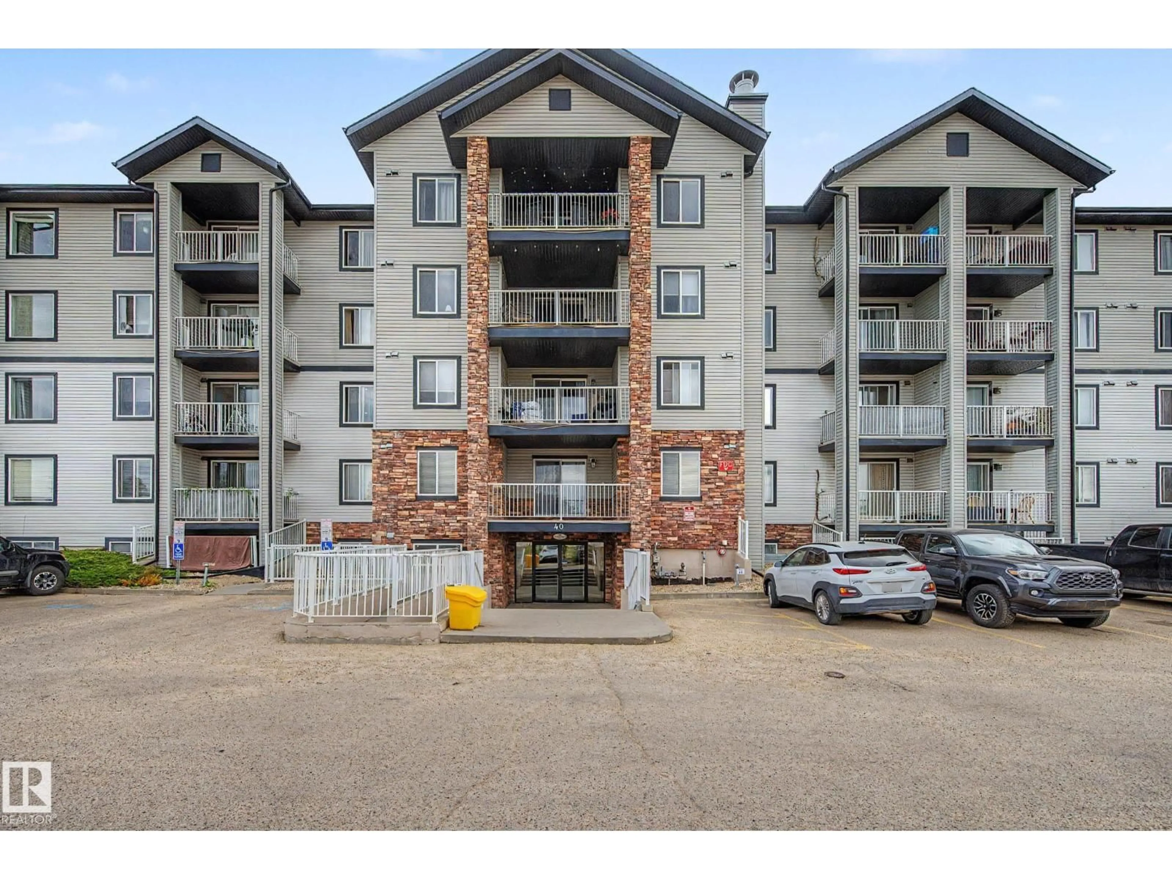 Unknown for 40 - 119 SUMMERWOOD BV, Sherwood Park Alberta T8H0C3