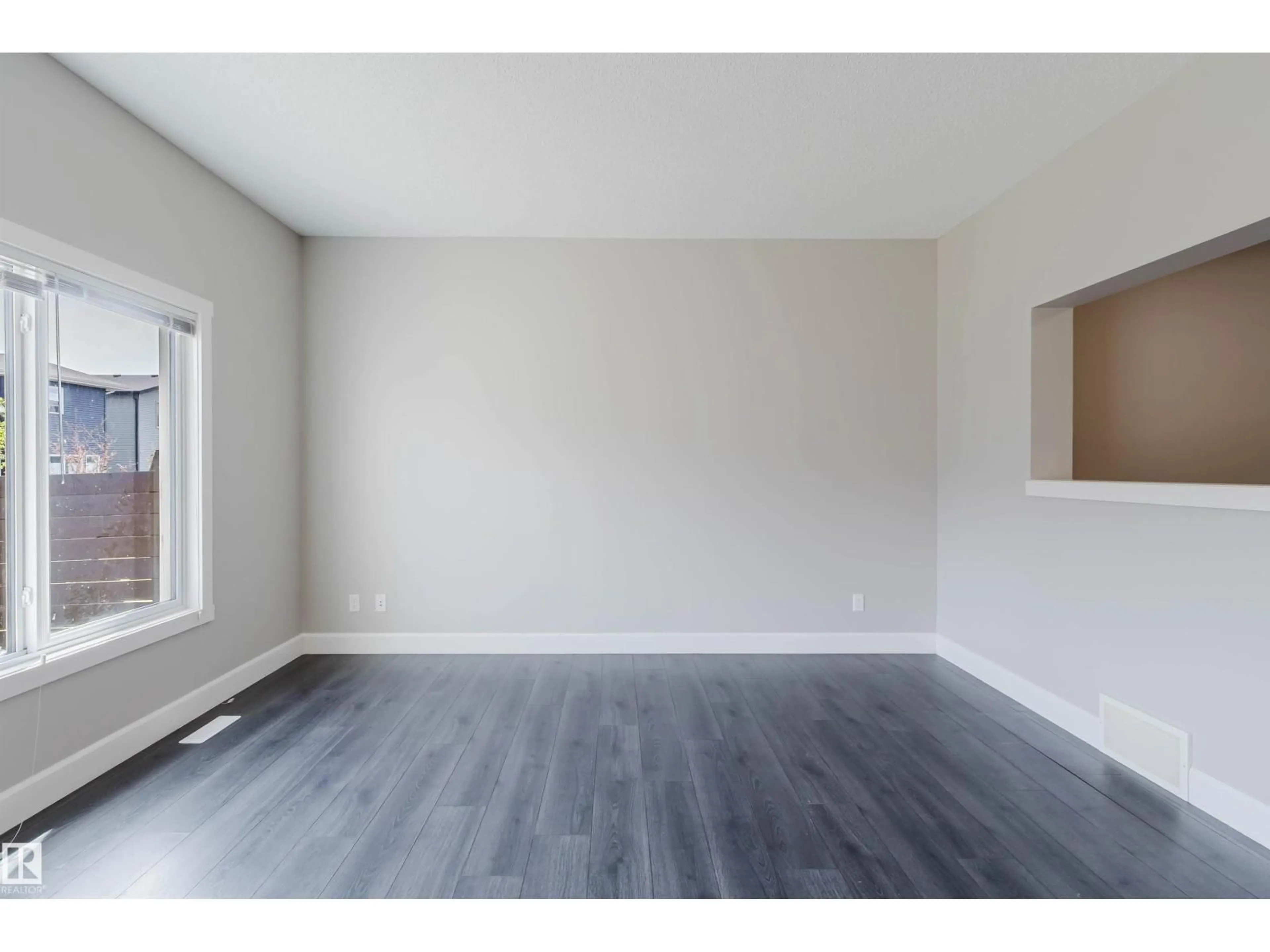 A pic of a room for 2839 KOSHAL CR, Edmonton Alberta T6W3J7