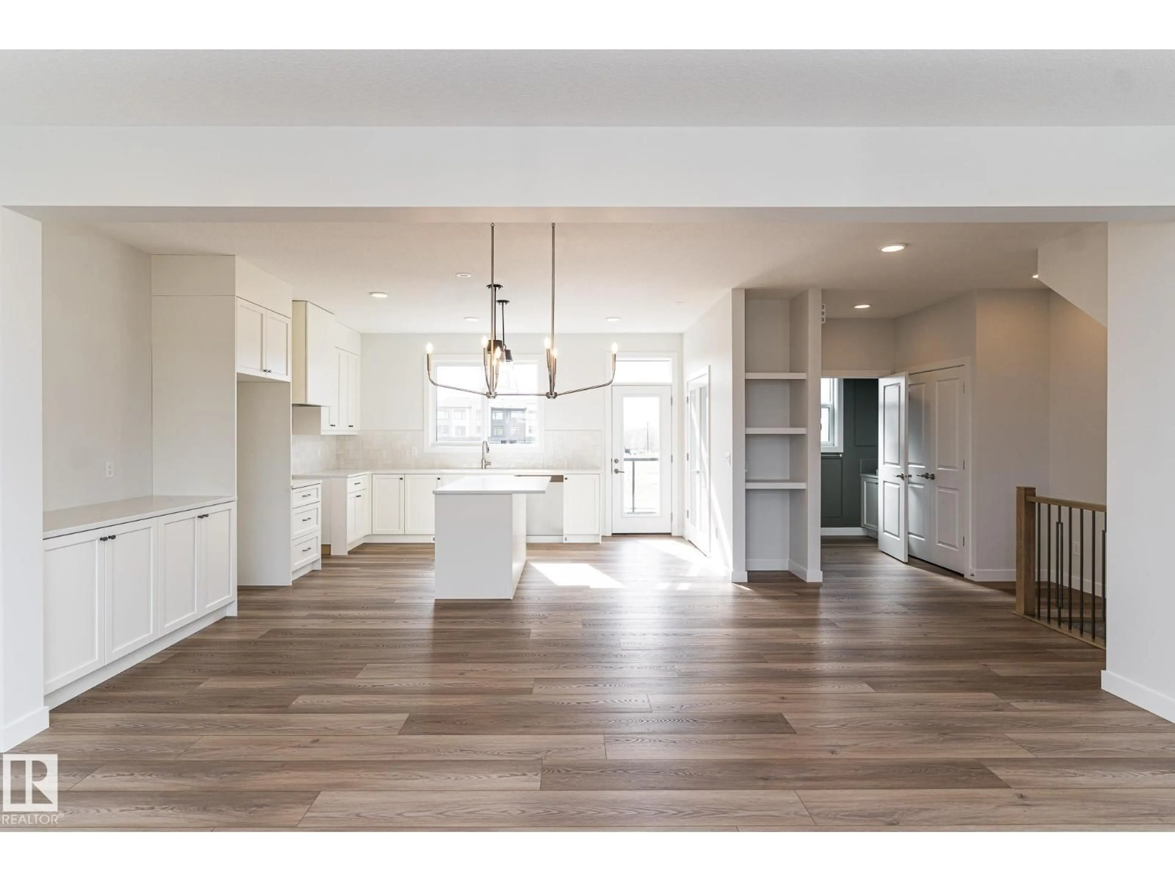 Open concept kitchen, unknown for 7135 MAY CR, Edmonton Alberta T6R0V9