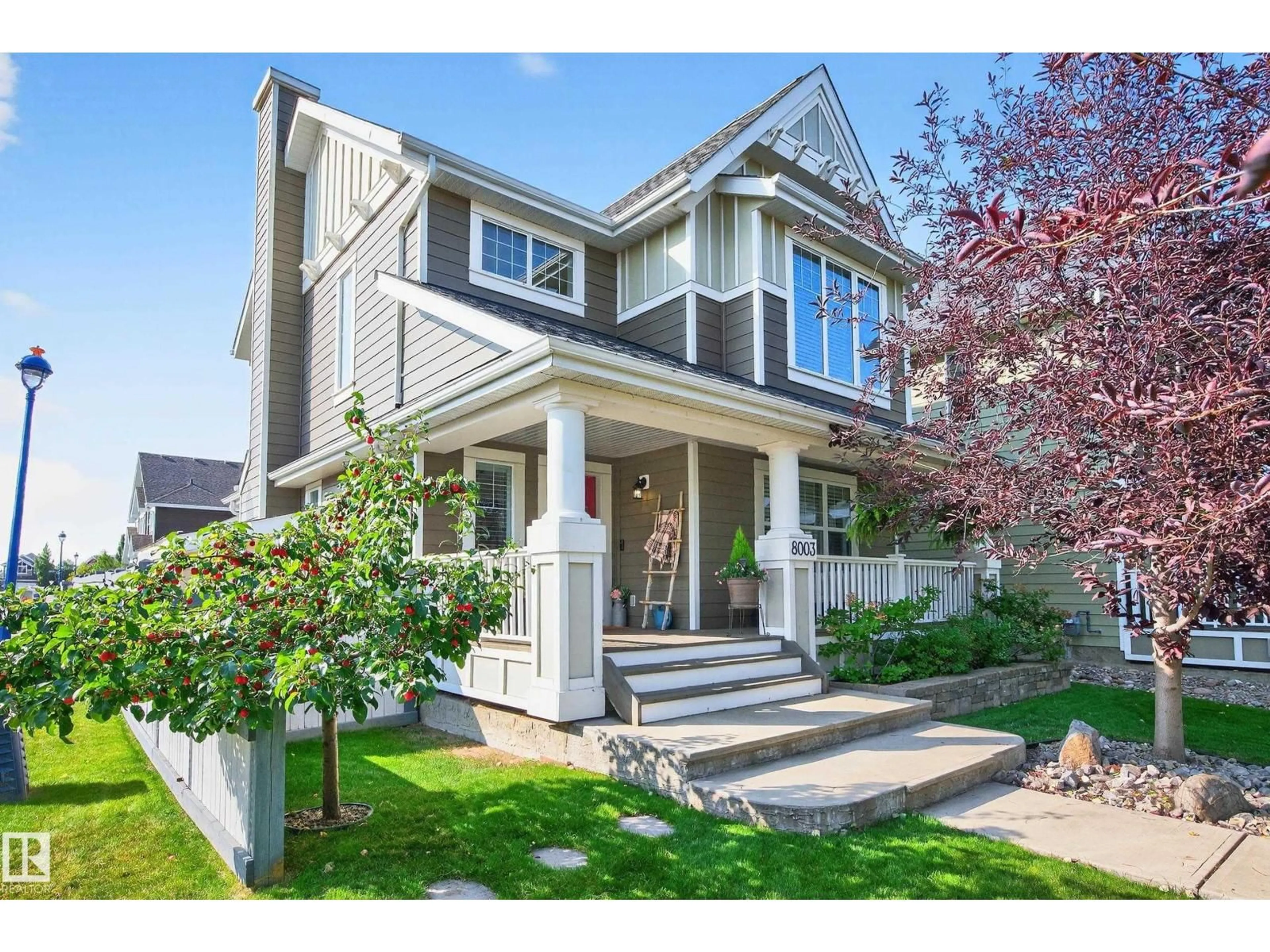 Home with vinyl exterior material, street for 8003 SUMMERSIDE GRANDE BV, Edmonton Alberta T6X0S9
