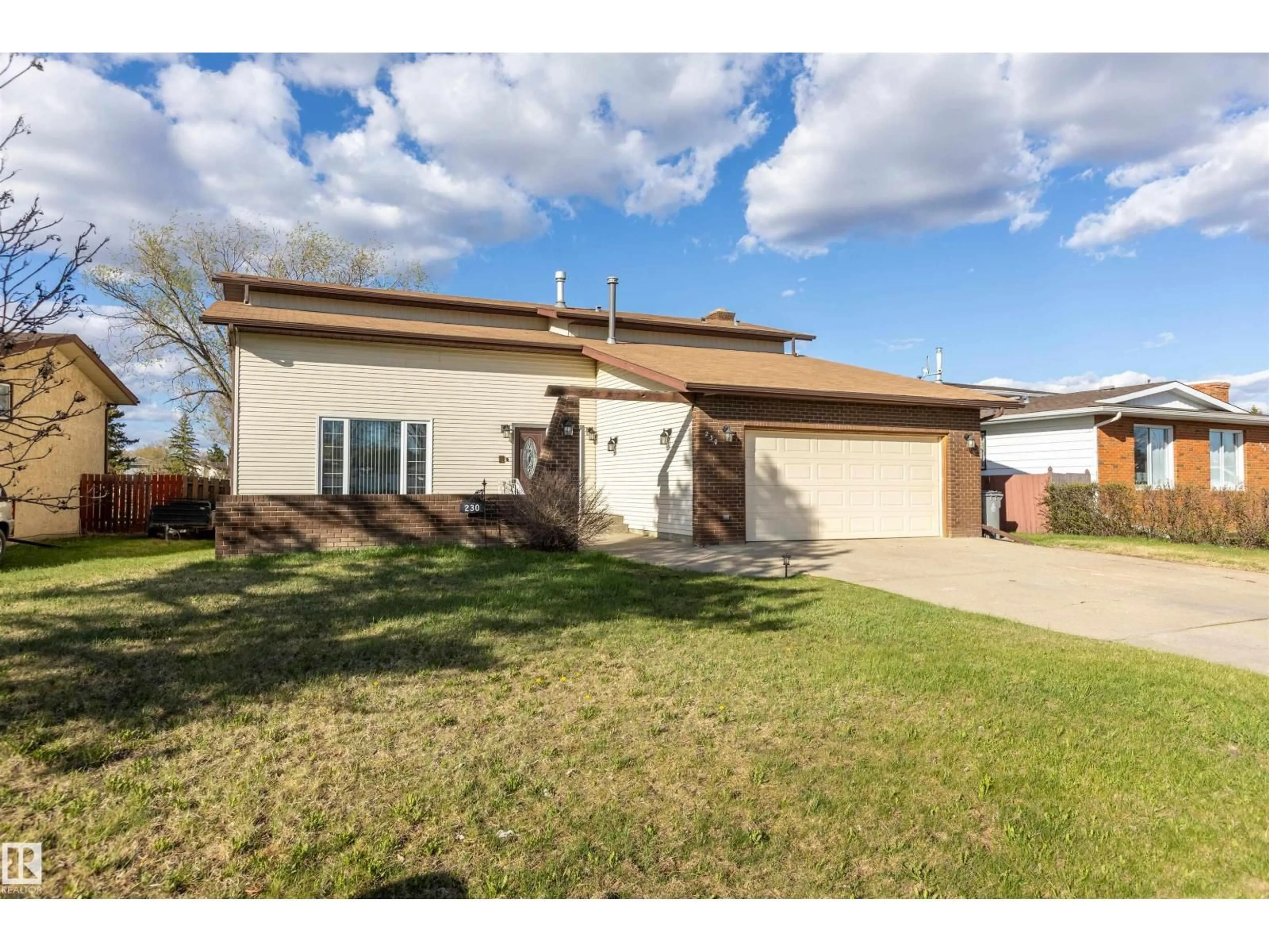 Unknown for 230 GRANDIN DR, Morinville Alberta T8R1H7