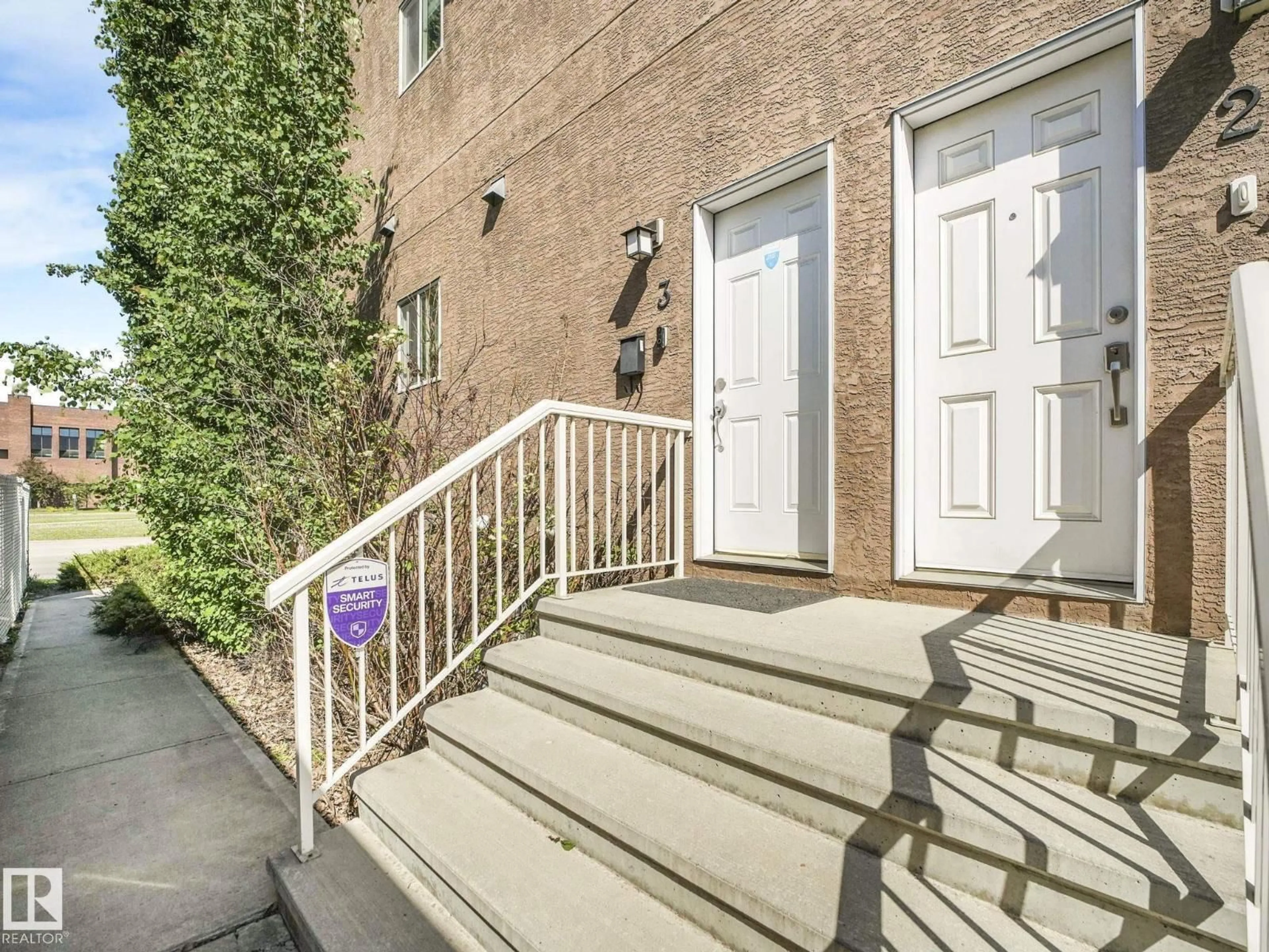 Indoor entryway for #3 - 11811 106 ST NW, Edmonton Alberta T5G2R2