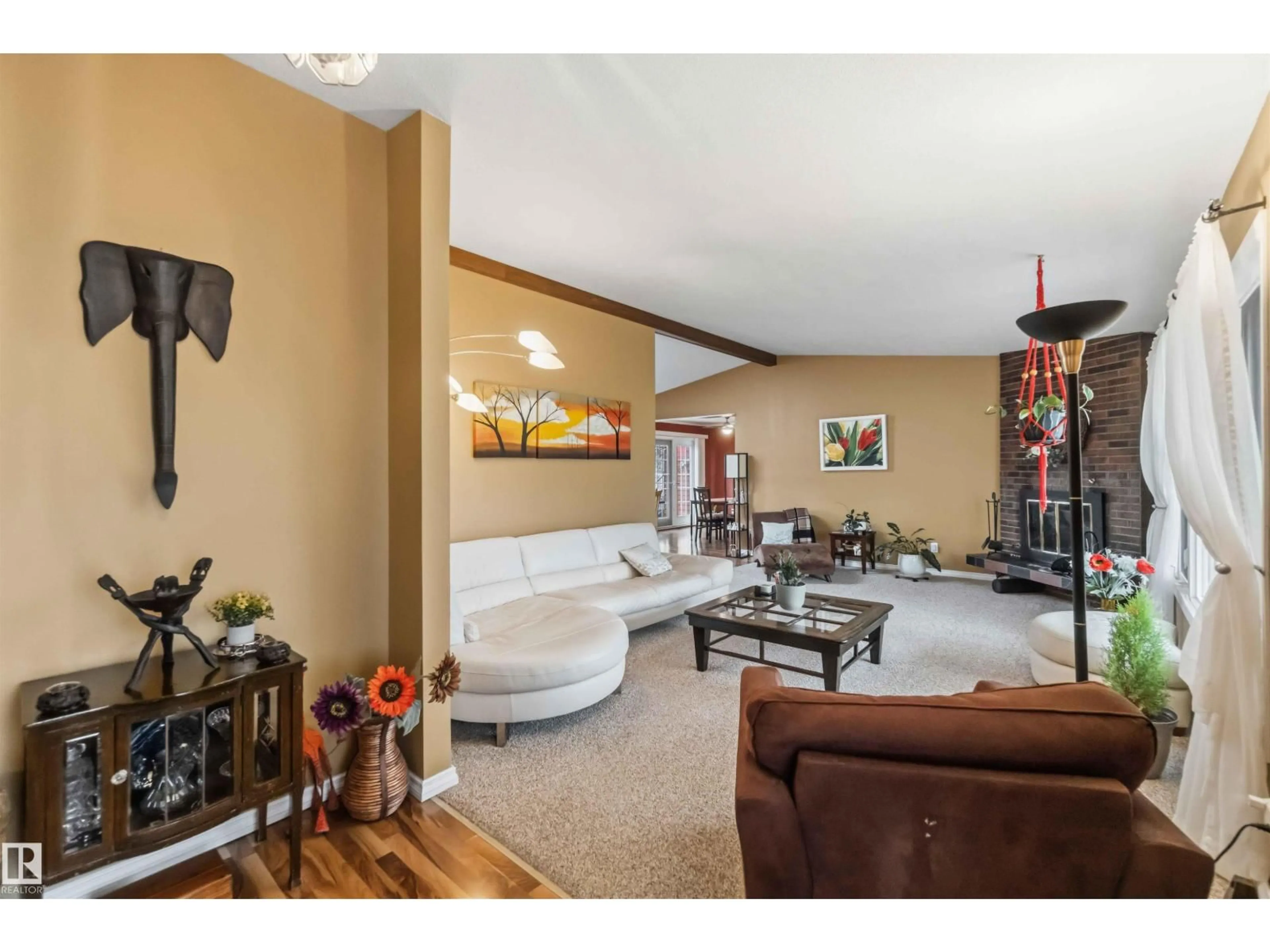 Living room with furniture, unknown for 9504 94 AV, Fort Saskatchewan Alberta T8L1N7