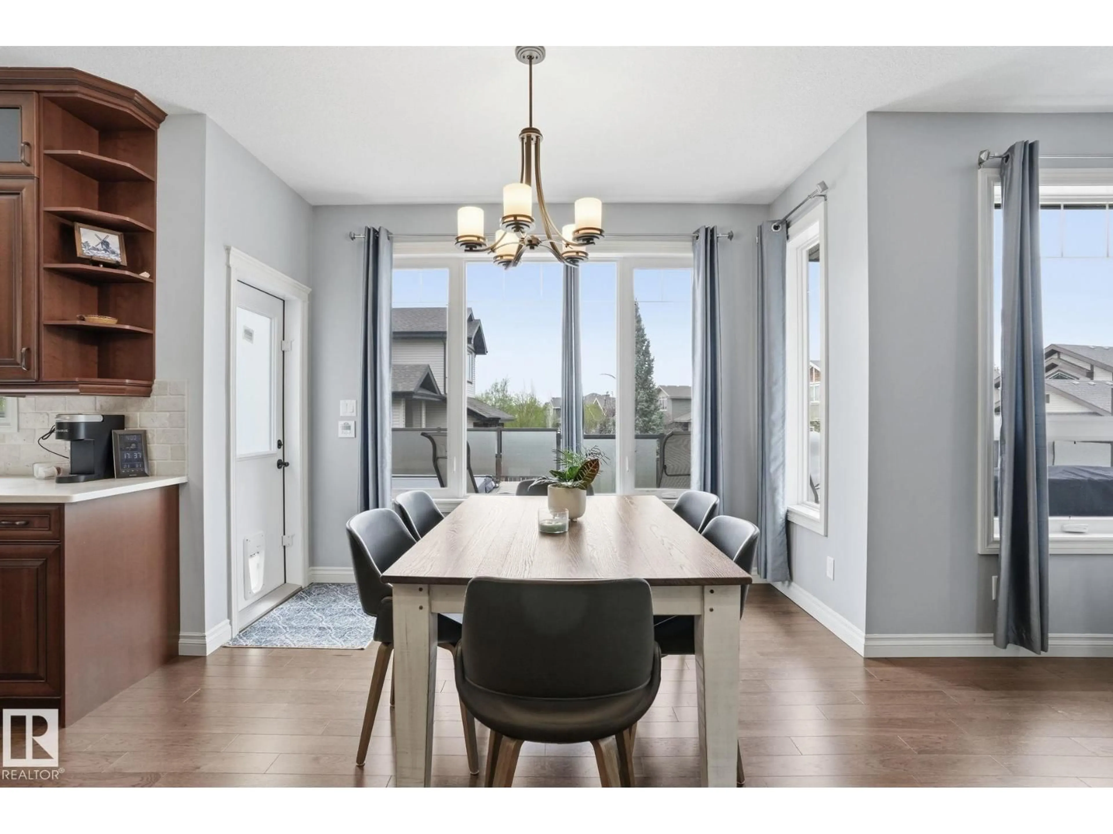 Dining room, wood/laminate floor for 10 VERONA CR, Spruce Grove Alberta T7X0J7