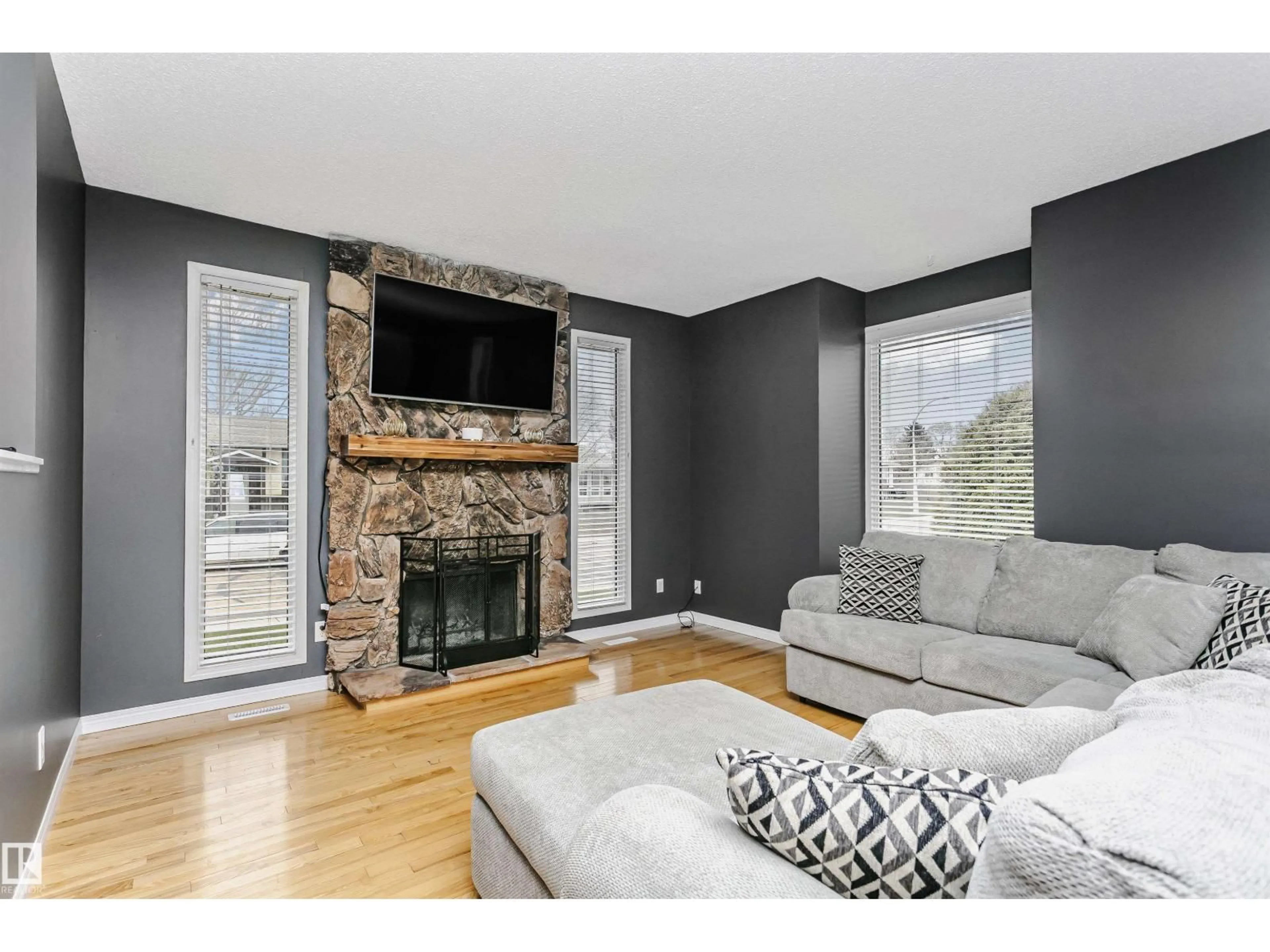 Living room with furniture, unknown for 4708 45 ST, Gibbons Alberta T0A1N0