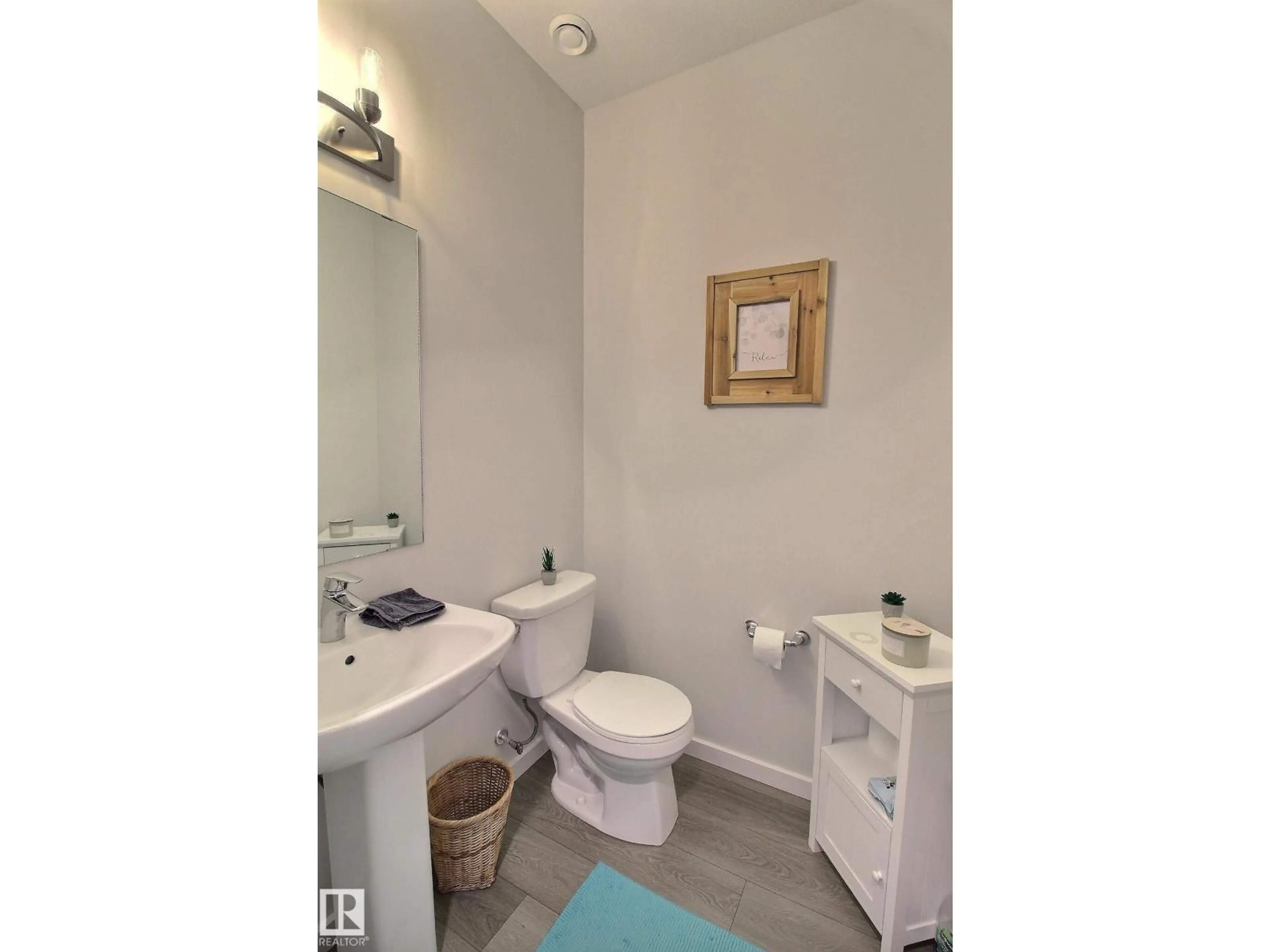 Standard bathroom, unknown for 121 STILES BN, Leduc Alberta T9E1N8