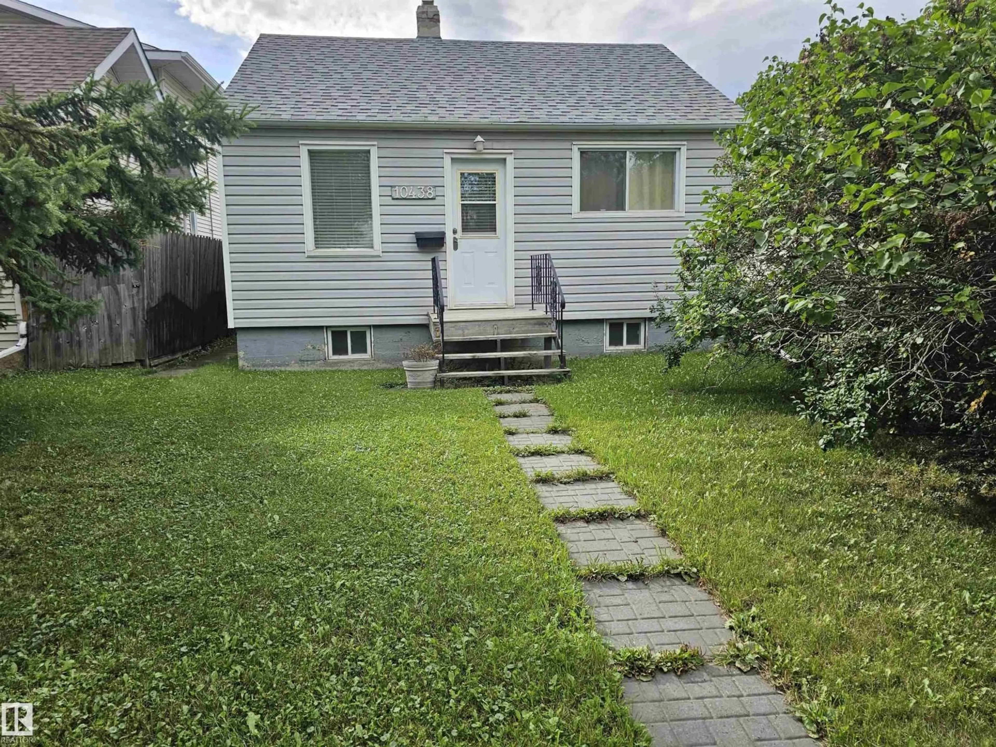 Unknown for NW - 10438 147 ST, Edmonton Alberta T5N3C5
