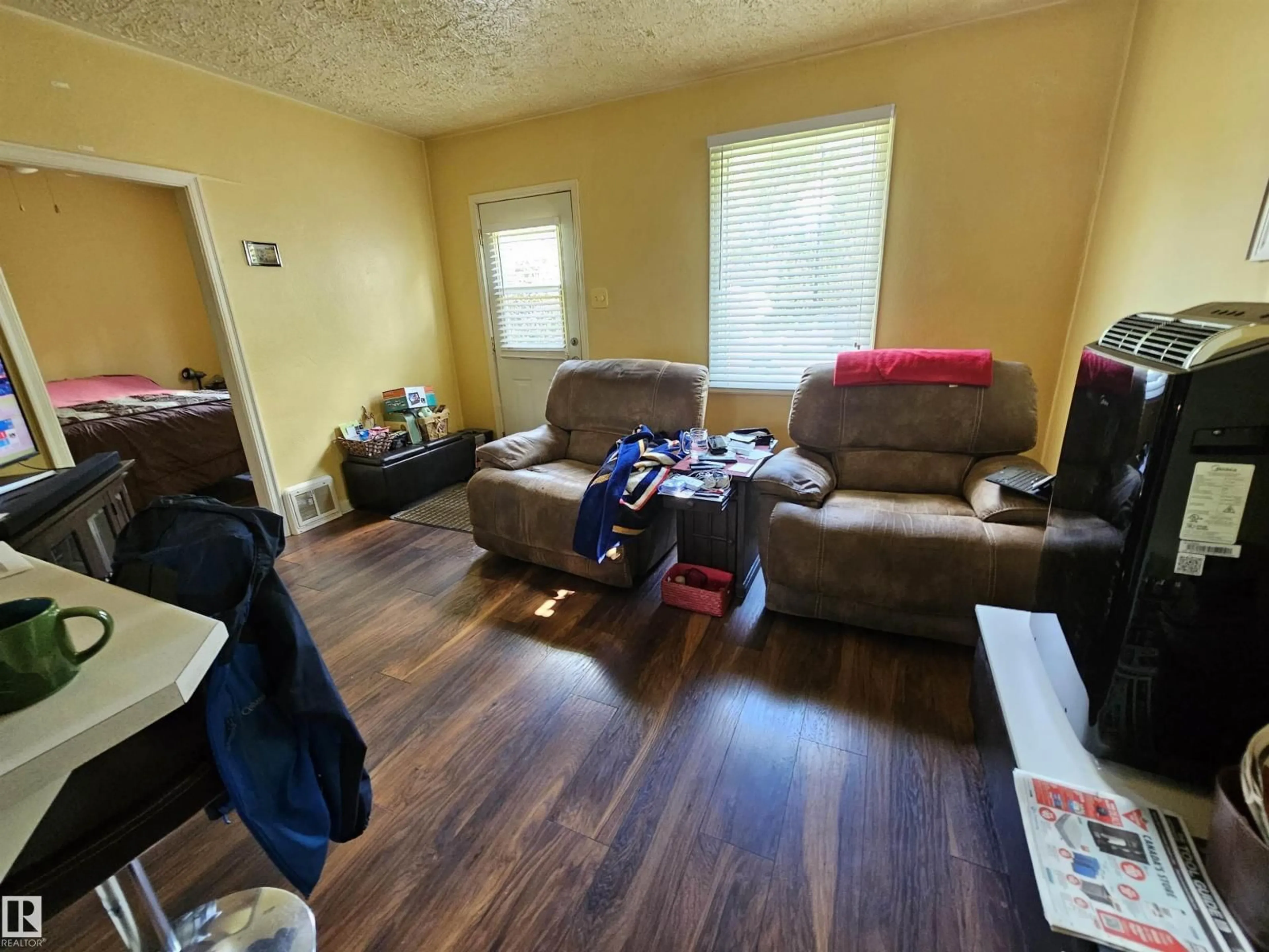 A pic of a room for NW - 10438 147 ST, Edmonton Alberta T5N3C5