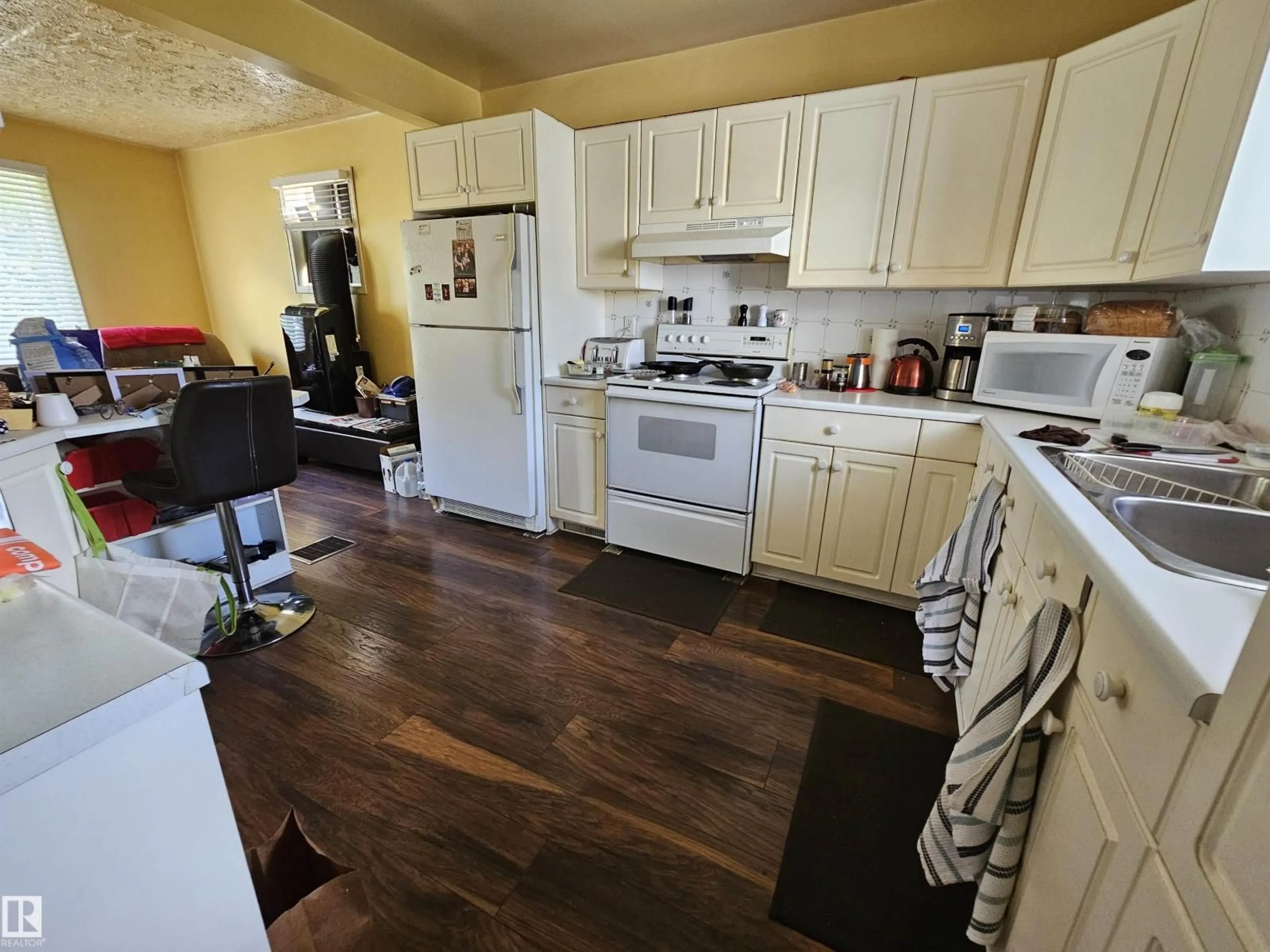 Unknown for NW - 10438 147 ST, Edmonton Alberta T5N3C5