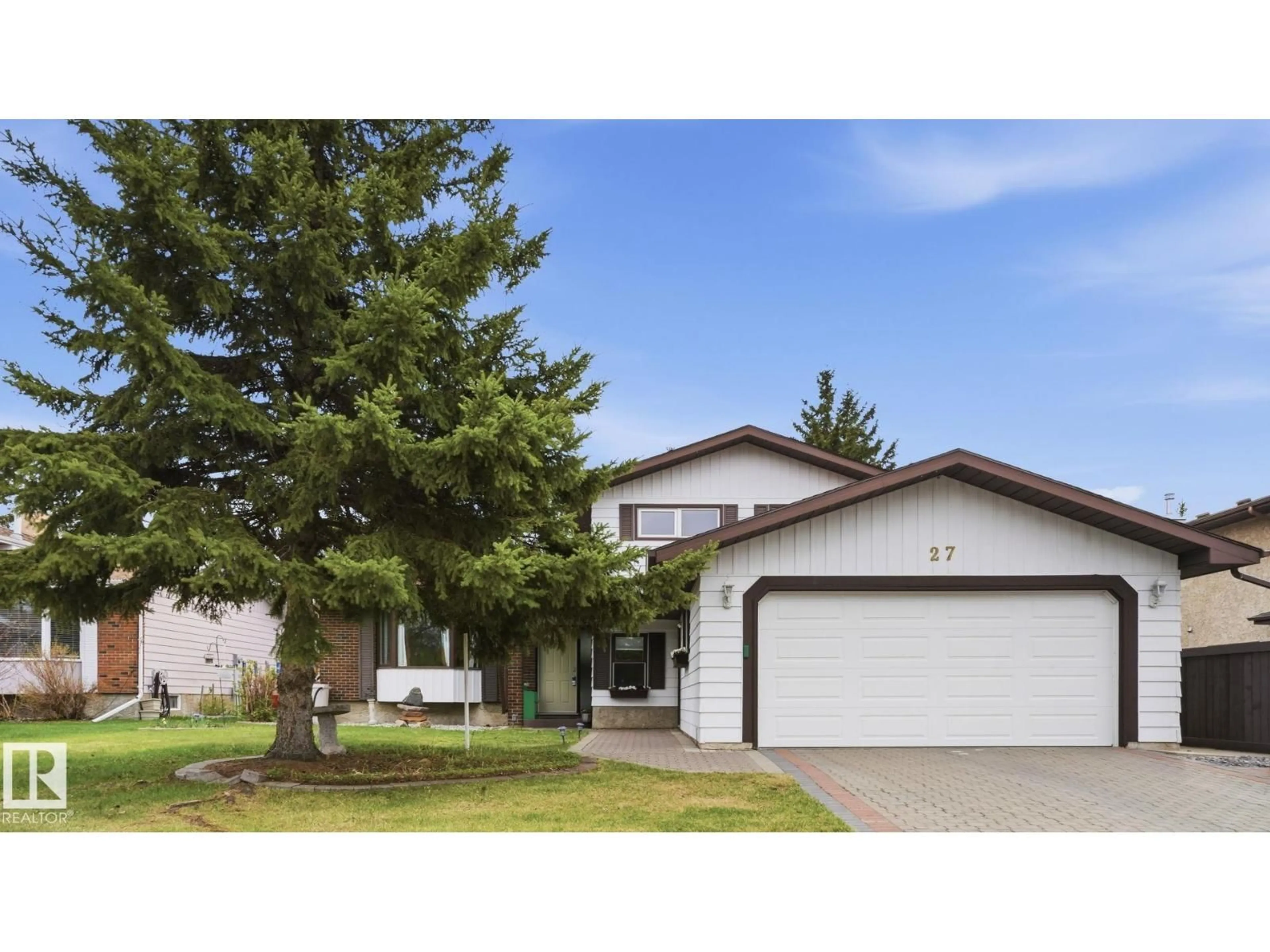 Home with vinyl exterior material, street for 27 ADDISON CR, St. Albert Alberta T8N2S2