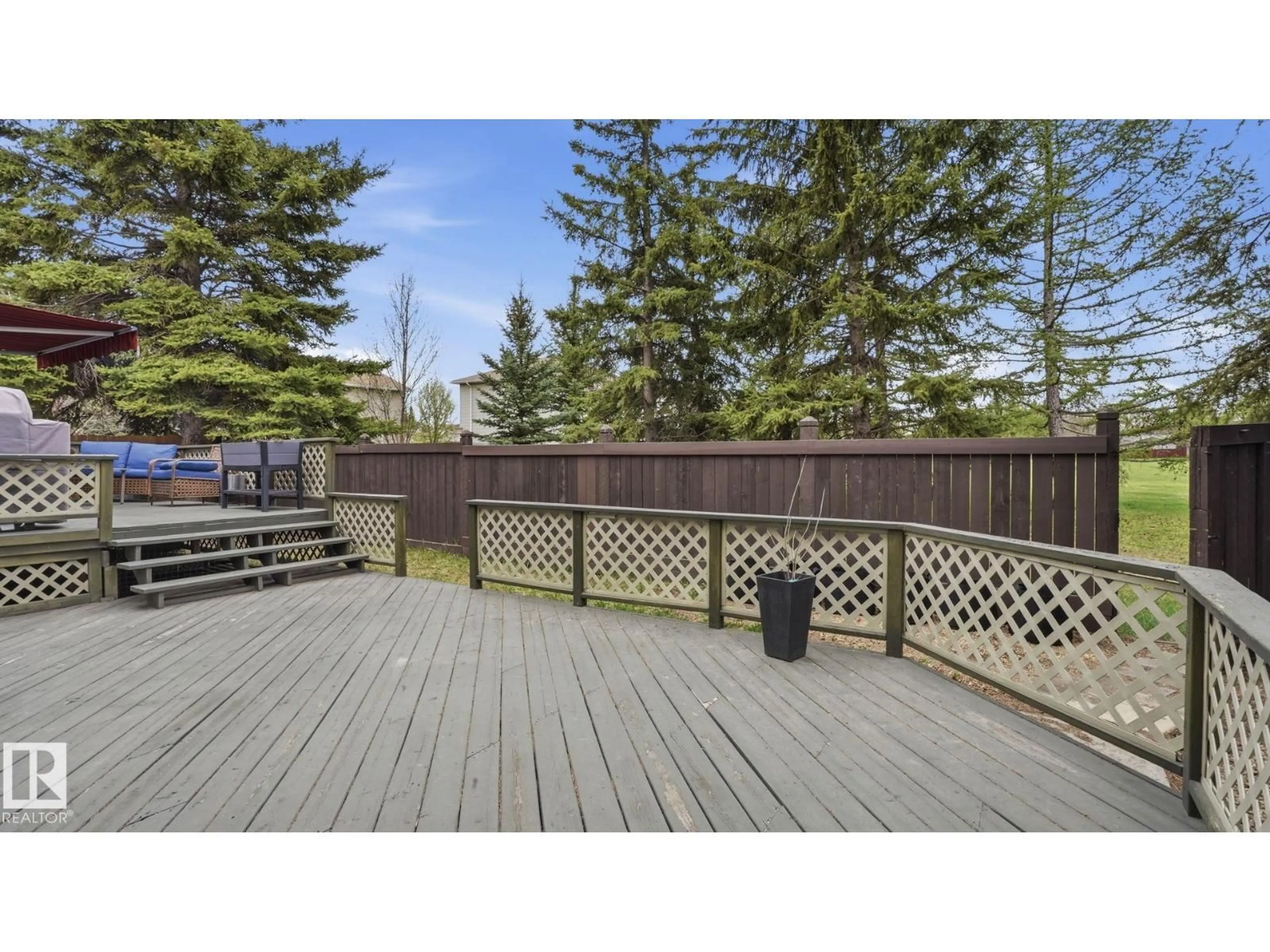 Patio, water/lake/river/ocean view for 27 ADDISON CR, St. Albert Alberta T8N2S2