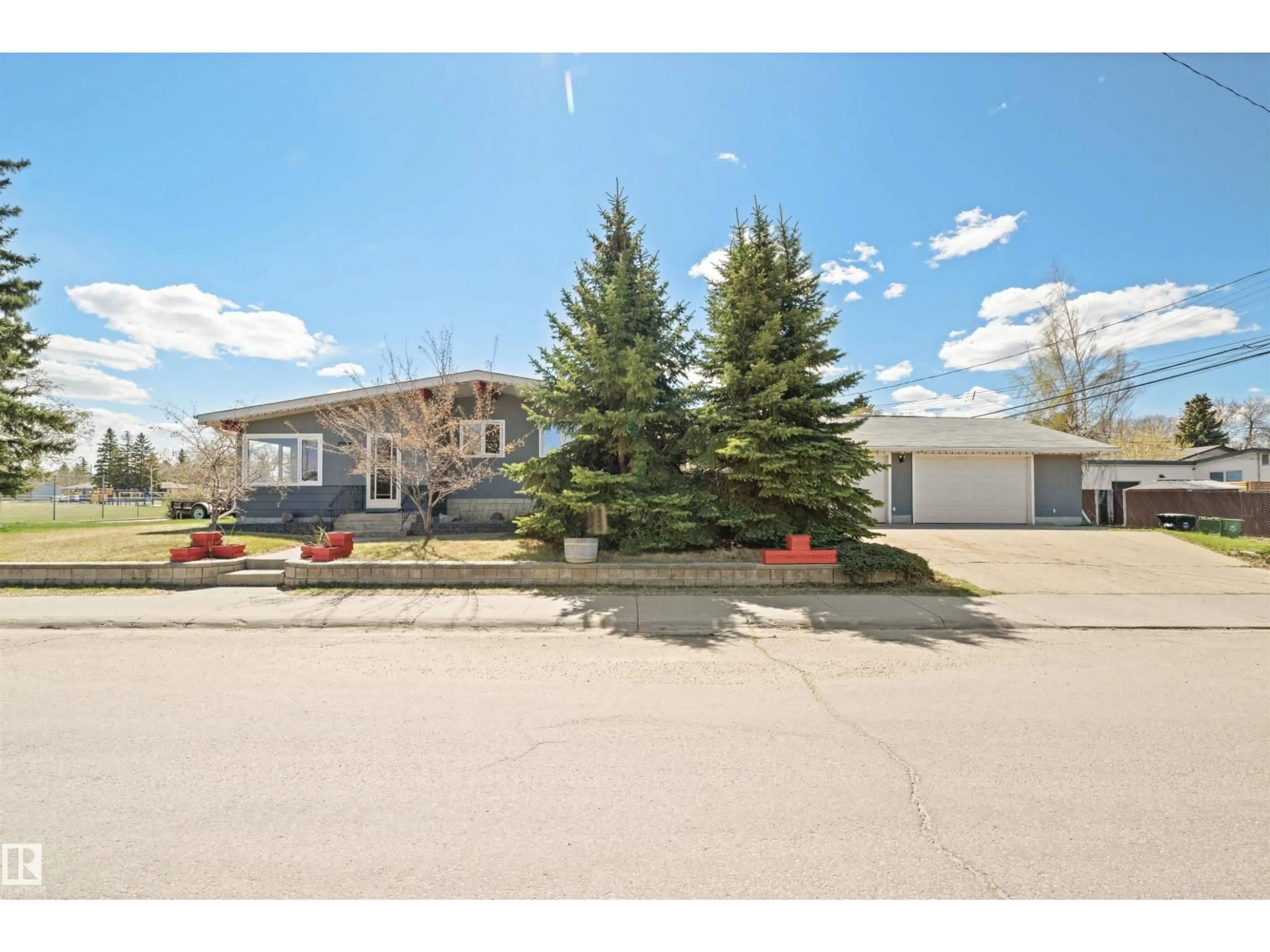 Unknown for 5101 45 AV, Leduc Alberta T9E5B5