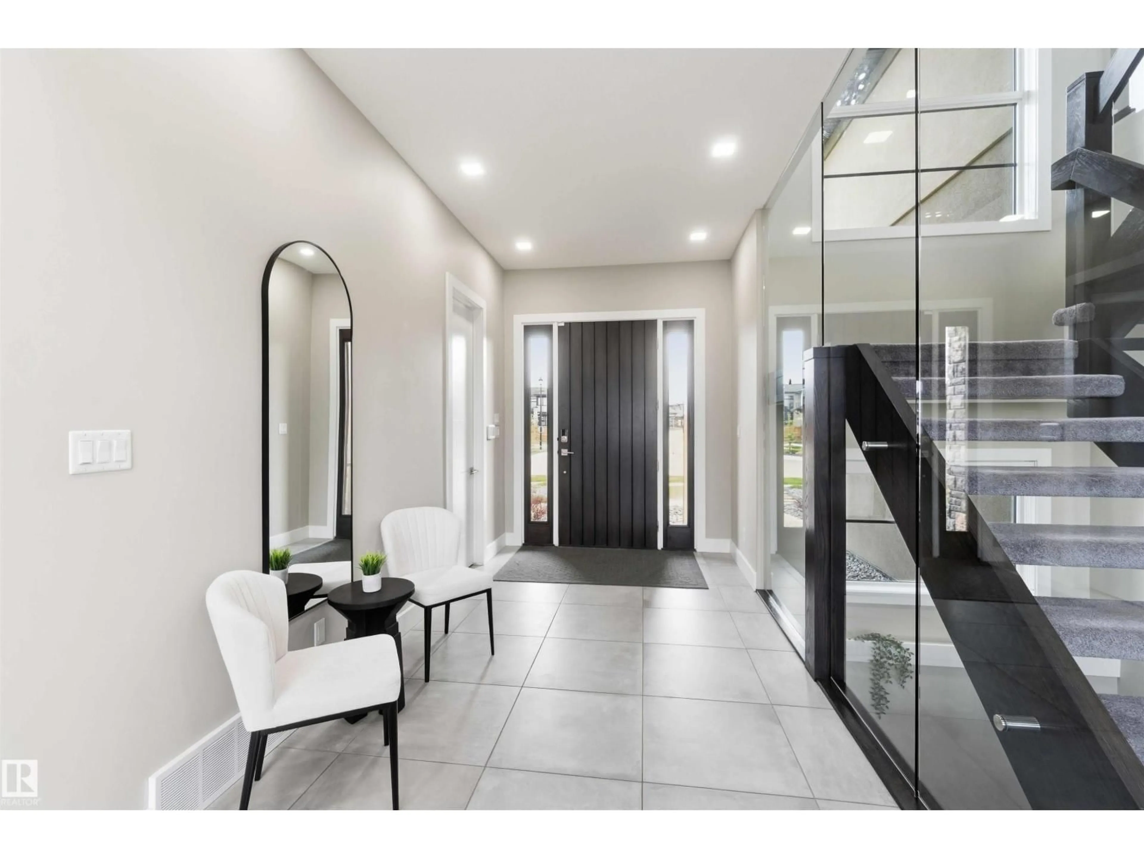 Indoor entryway for 52327 - 186 RGE ROAD 233, Rural Strathcona County Alberta T8B1C6