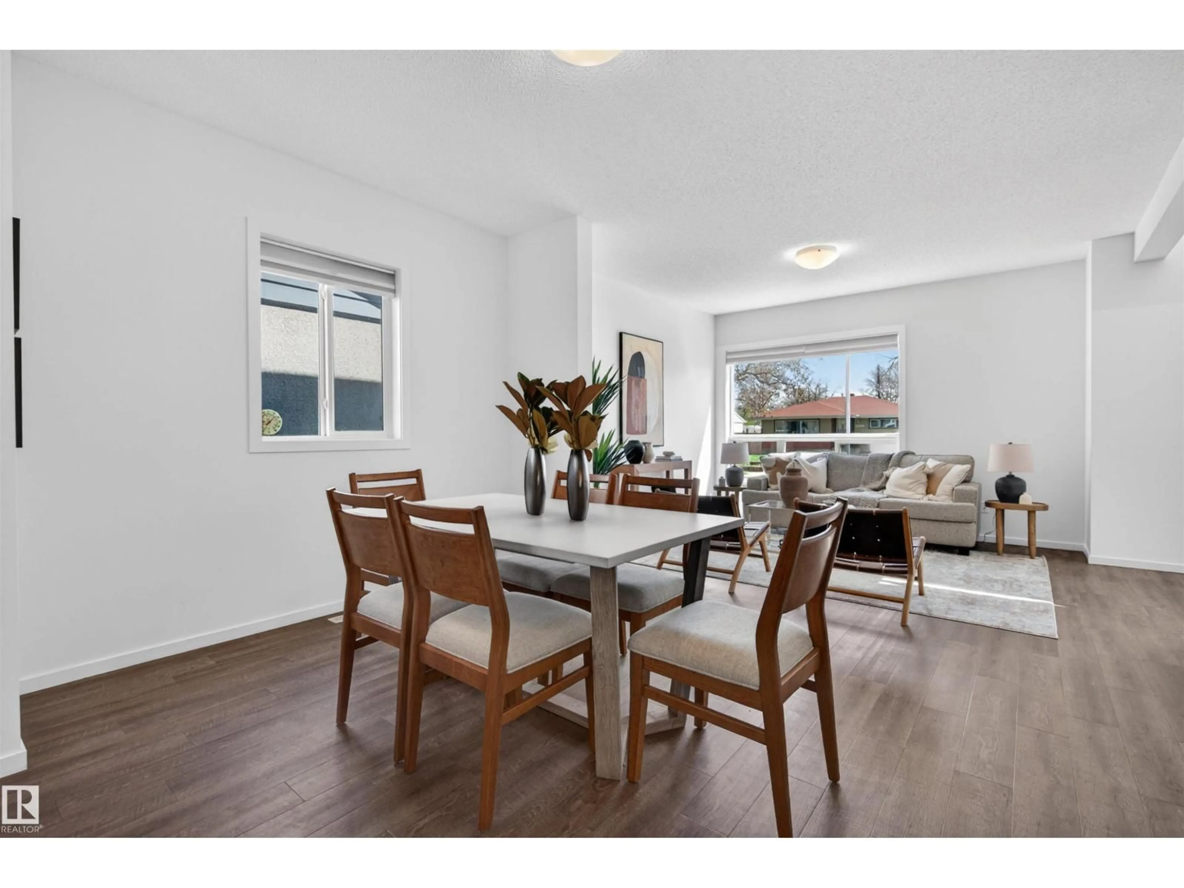 Dining room, wood/laminate floor for NW - 11904 45 ST, Edmonton Alberta T5W2T6