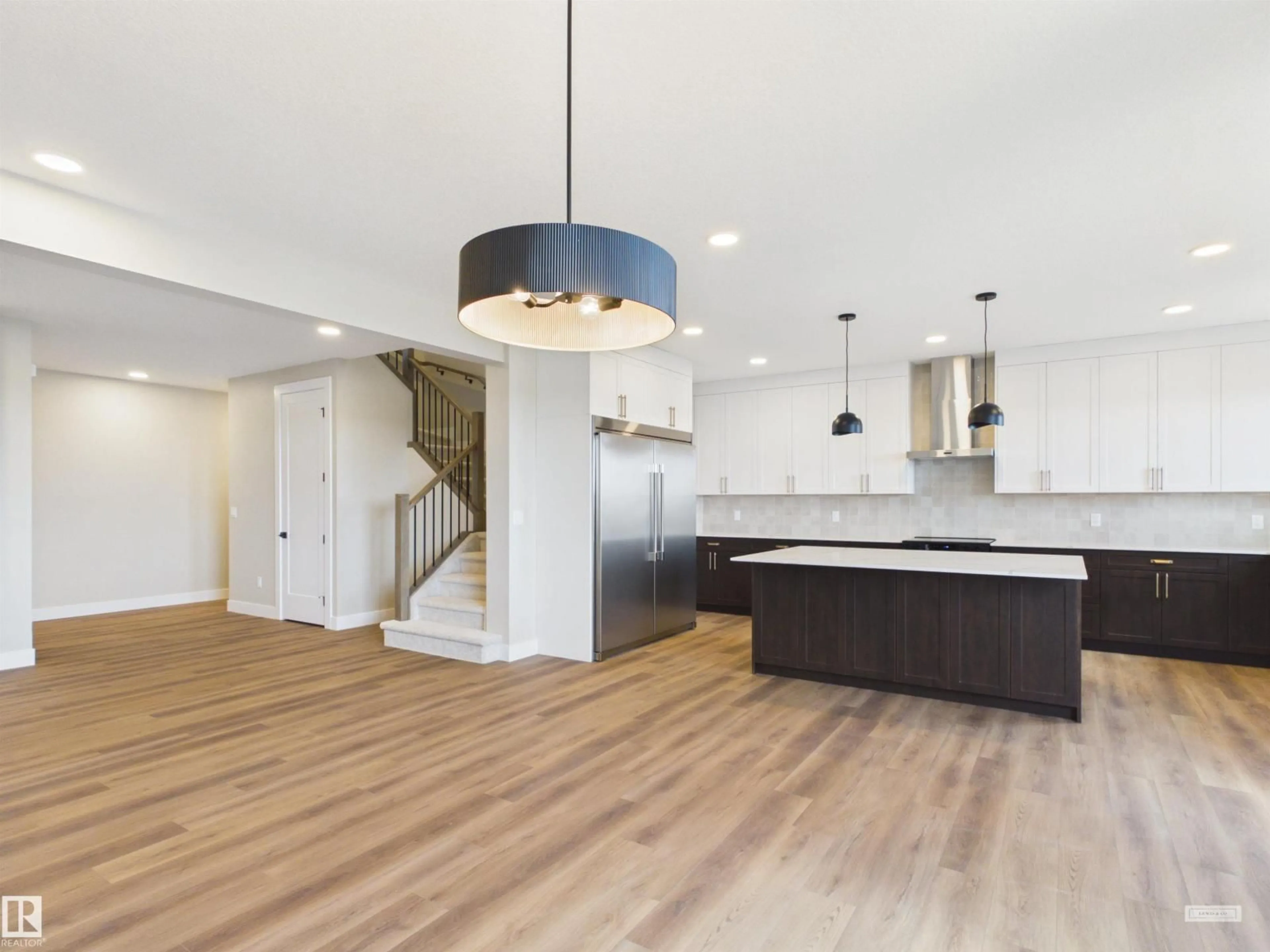 Open concept kitchen, unknown for 2010 GENESIS LN, Stony Plain Alberta T7Z0K5