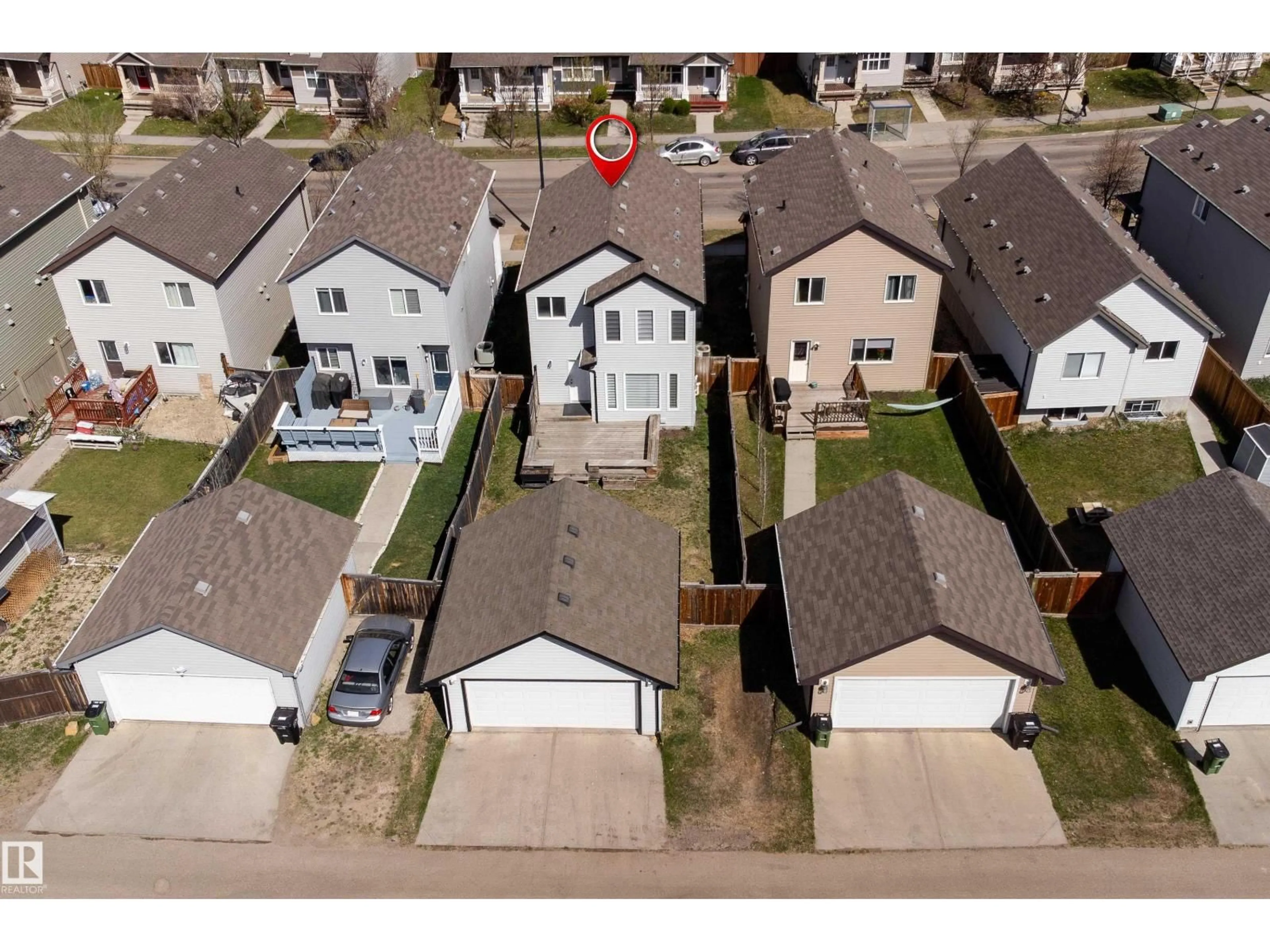 A pic from outside/outdoor area/front of a property/back of a property/a pic from drone, street for SW - 411 WATT BV, Edmonton Alberta T6X1R1