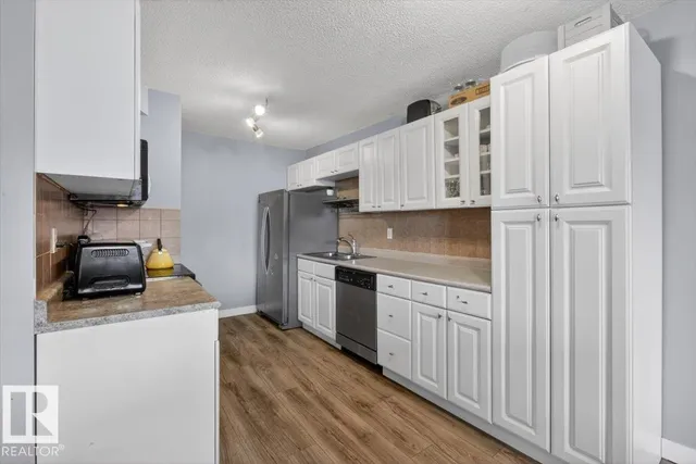 405 10011 116 NW, Edmonton 3