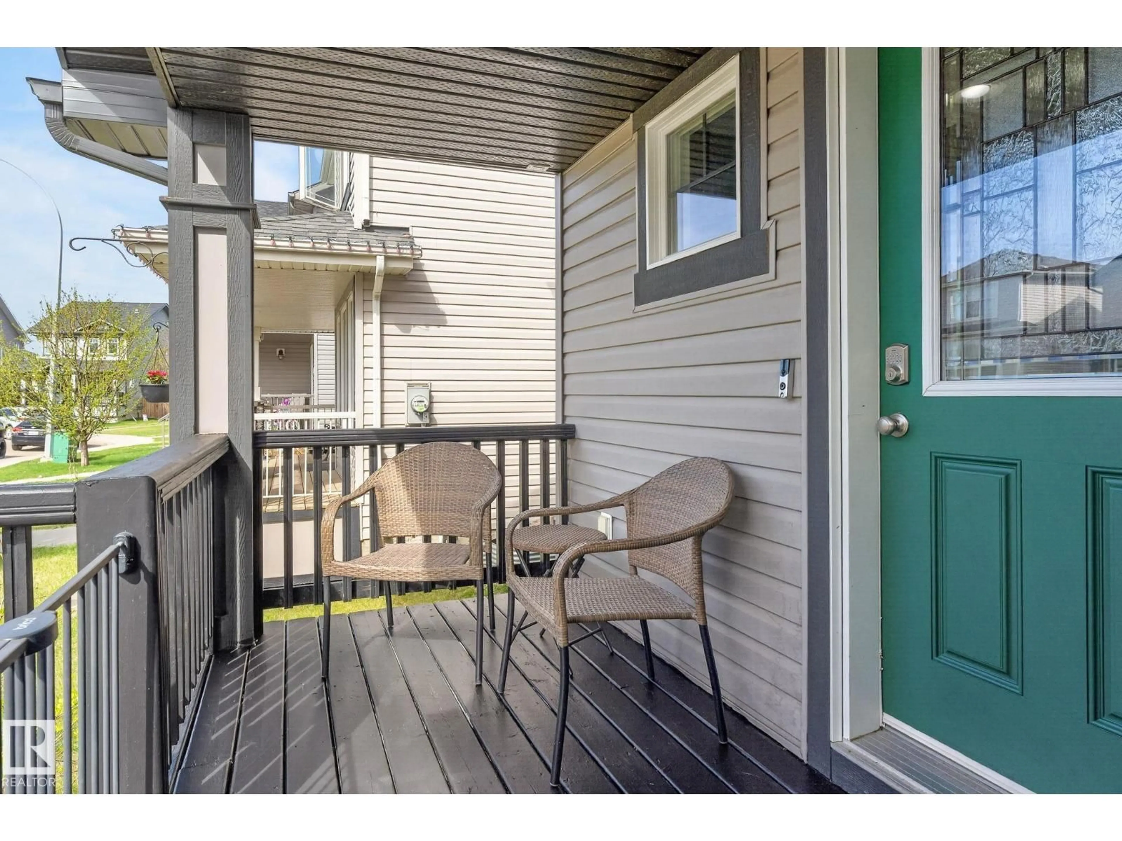 Patio, street for 108 HEWITT CI, Spruce Grove Alberta T7X0P2