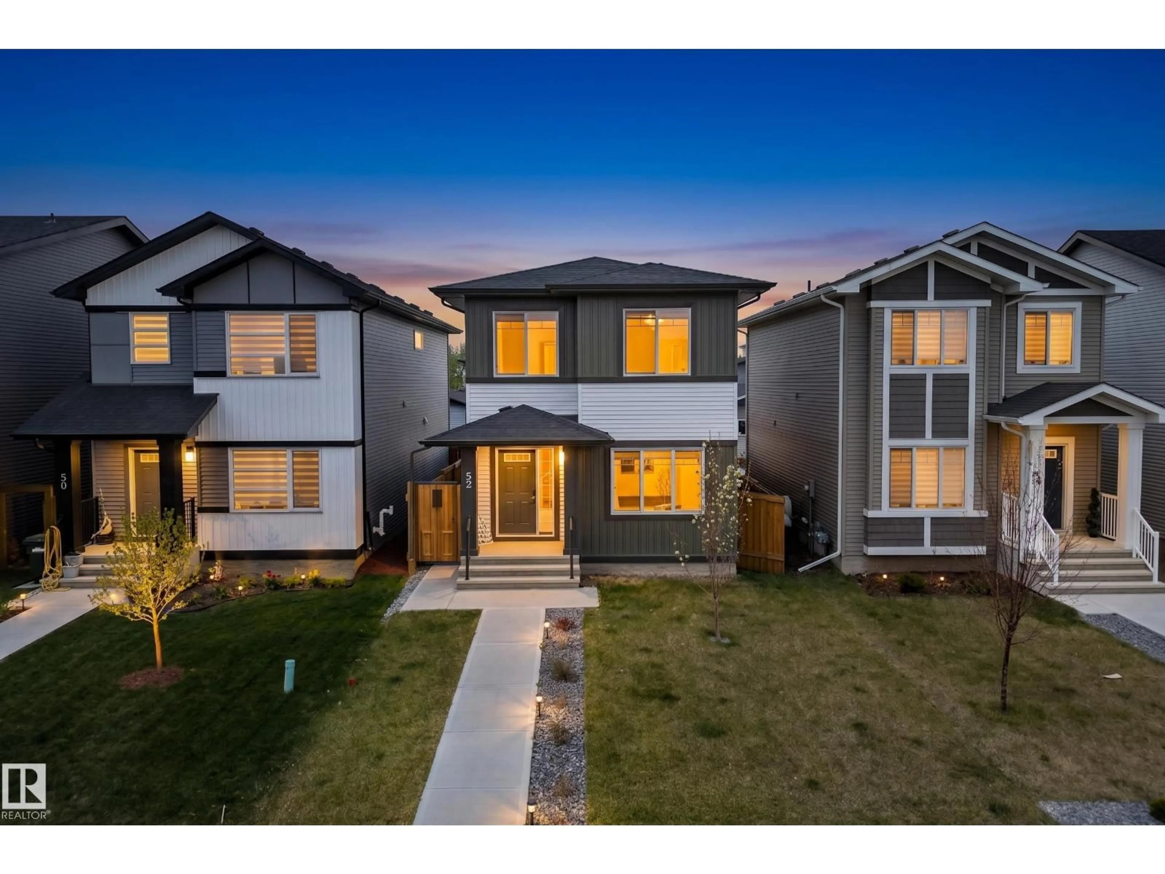 A pic from outside/outdoor area/front of a property/back of a property/a pic from drone, street for 52 PENN PL, Spruce Grove Alberta T7X2W6