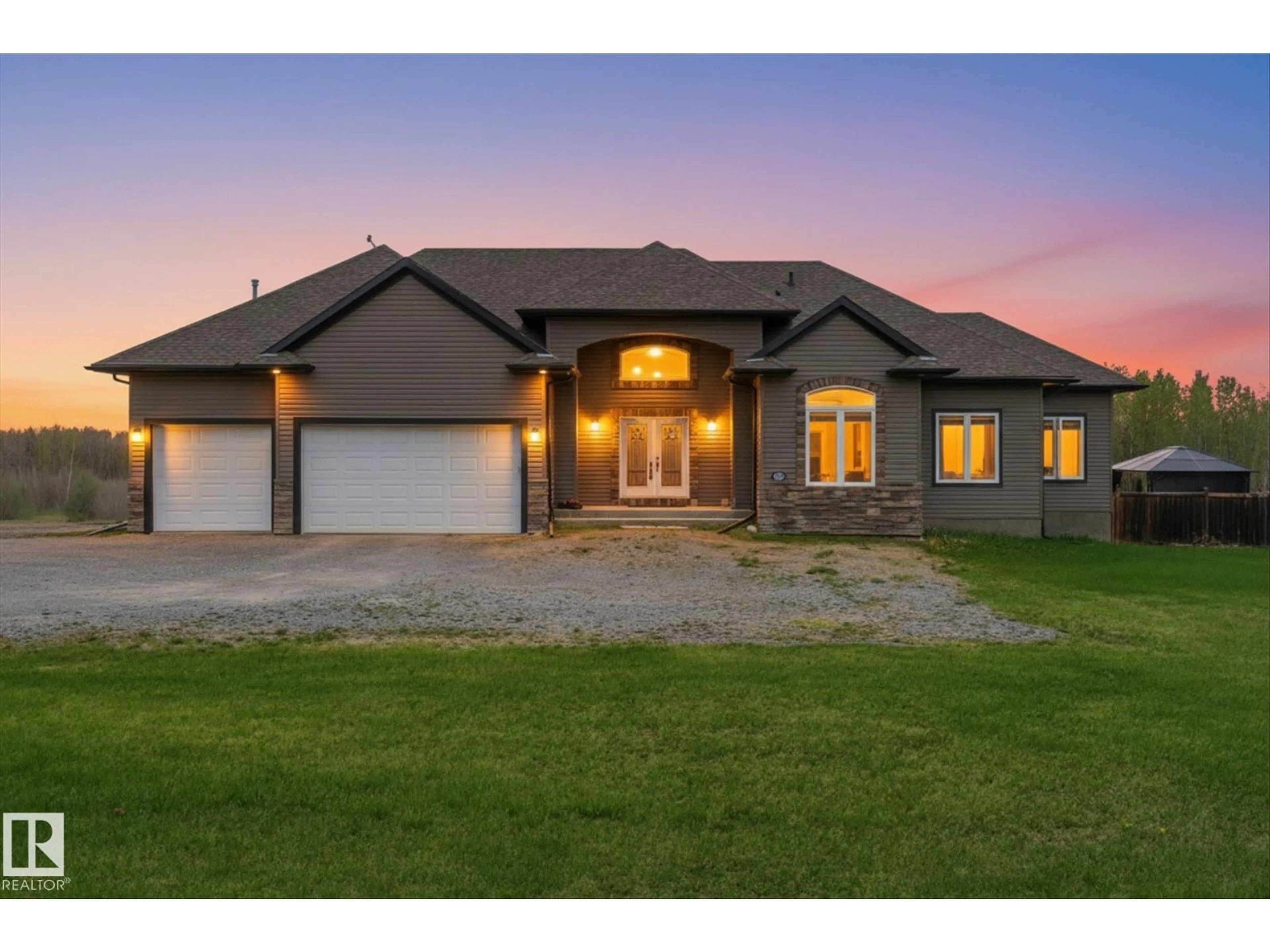 Home with brick exterior material, unknown for 101 - 54419 RGE ROAD 14, Rural Lac Ste. Anne County Alberta T0E1V0