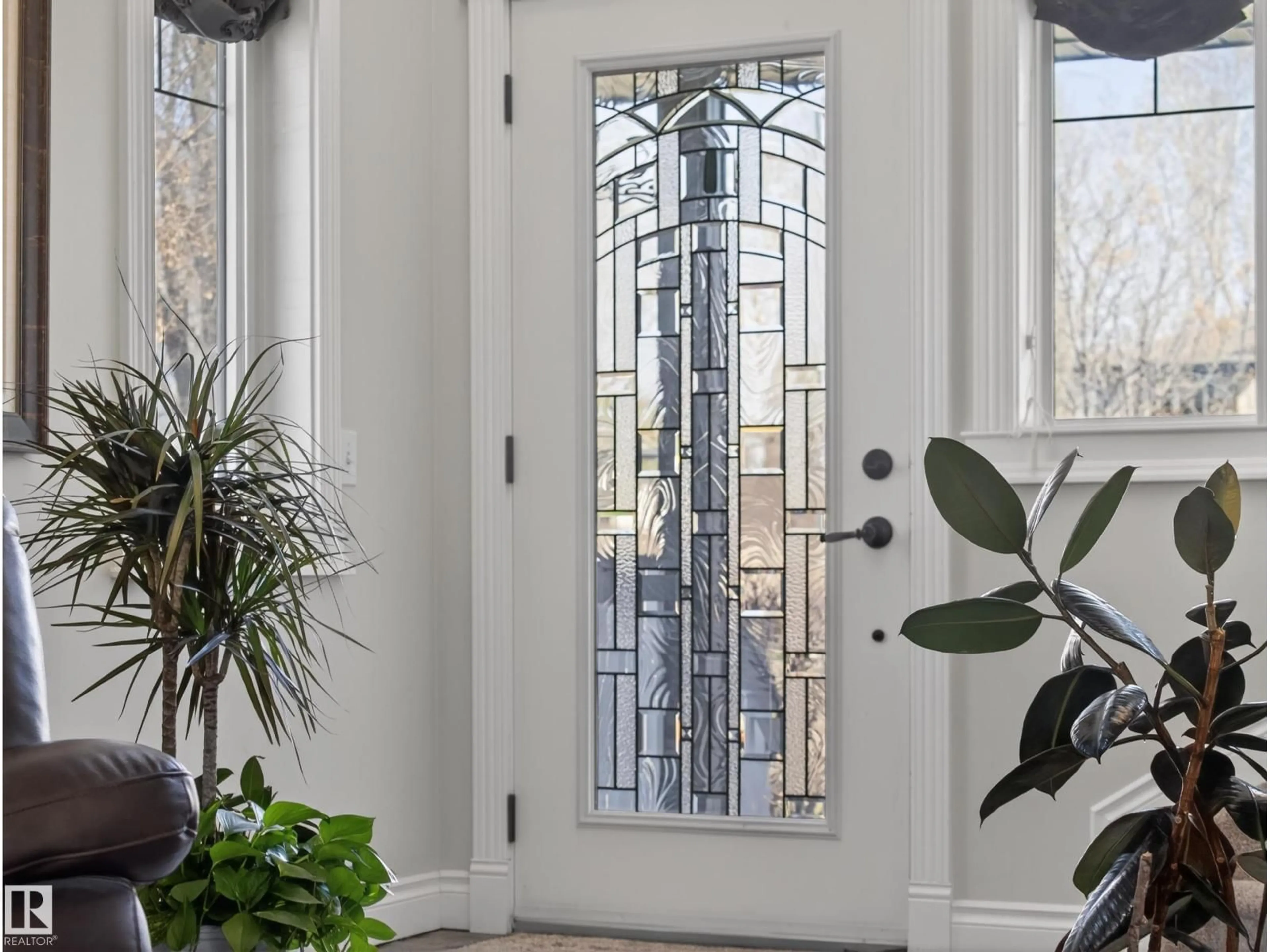 Indoor entryway for 40 ENGLISH WY, St. Albert Alberta T8N7G2