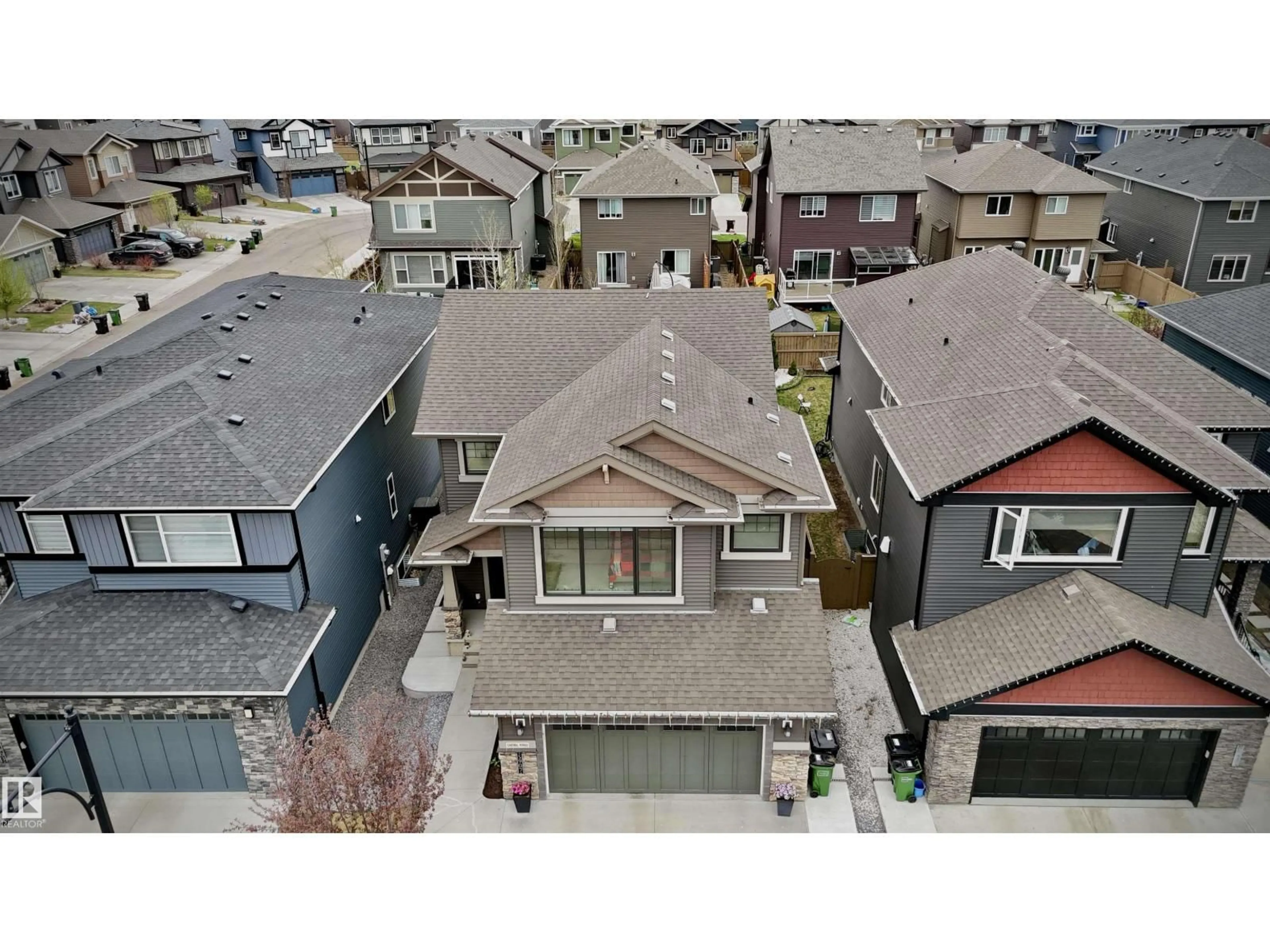 A pic from outside/outdoor area/front of a property/back of a property/a pic from drone, street for 5907 19 AV, Edmonton Alberta T6X0P6