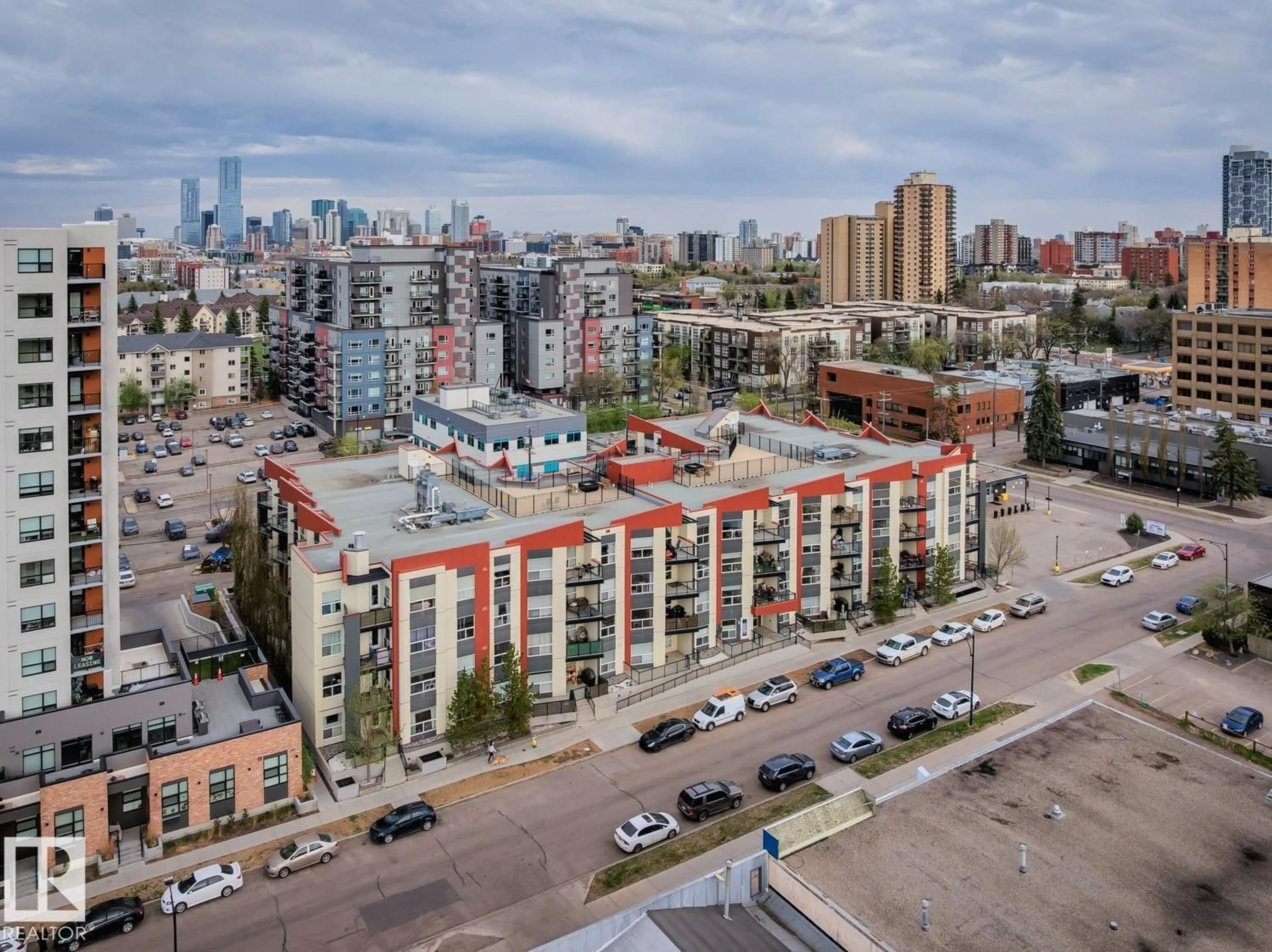 A pic from outside/outdoor area/front of a property/back of a property/a pic from drone, city buildings view from balcony for 421 - 10523 123 ST NW, Edmonton Alberta T5N1N9