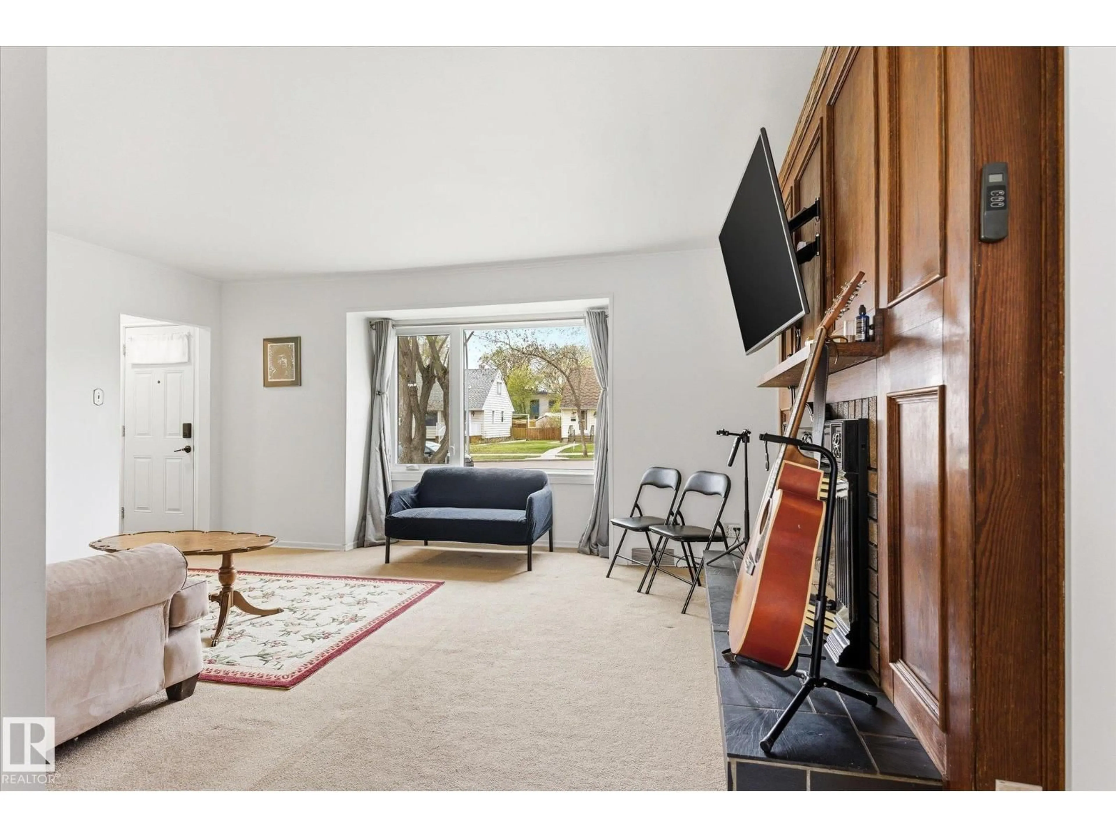Living room with furniture, unknown for NW - 12215 59 ST, Edmonton Alberta T5W3Y5