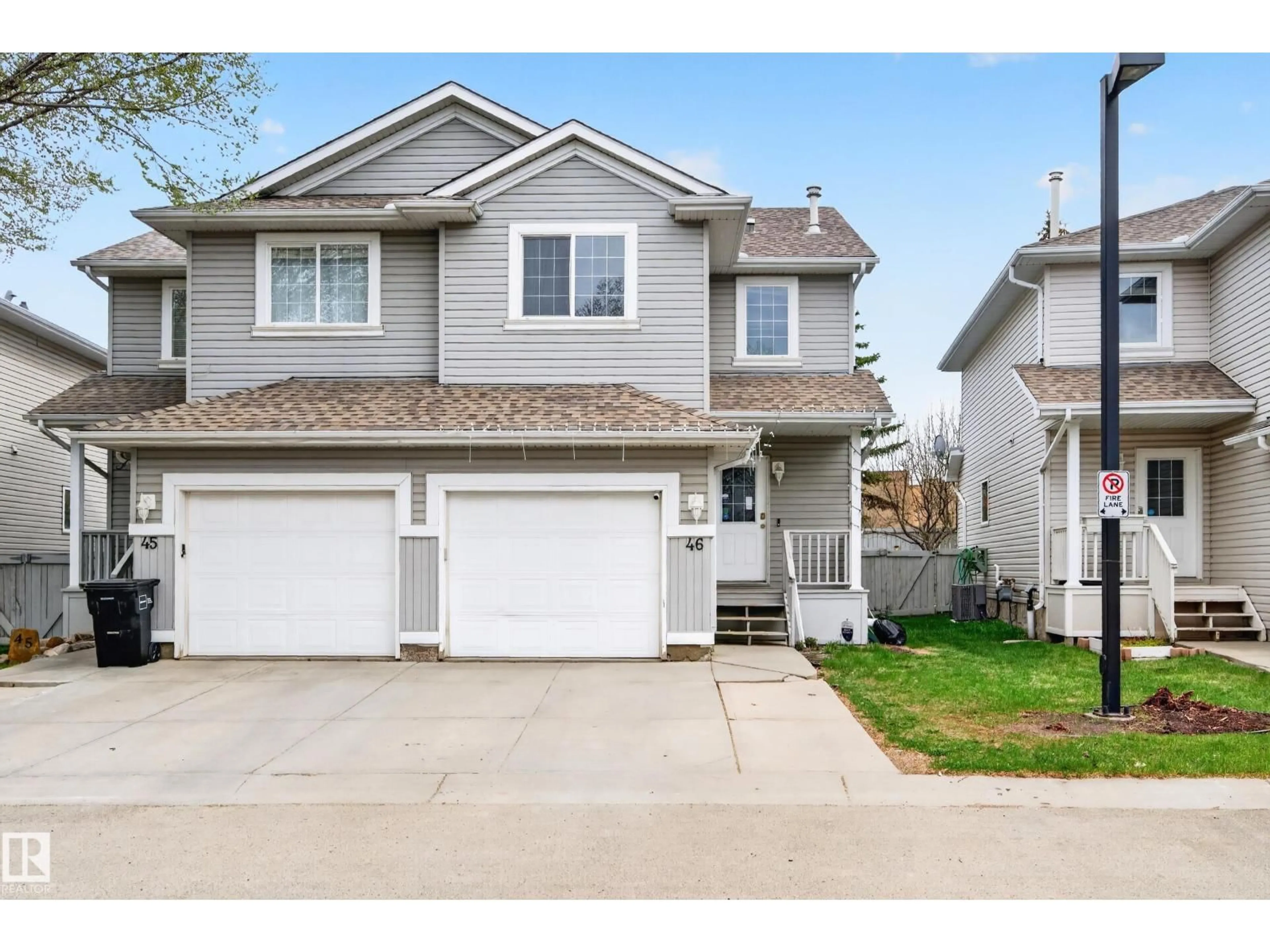 Home with vinyl exterior material, street for #46 - 4020 21 ST, Edmonton Alberta T6T1T8