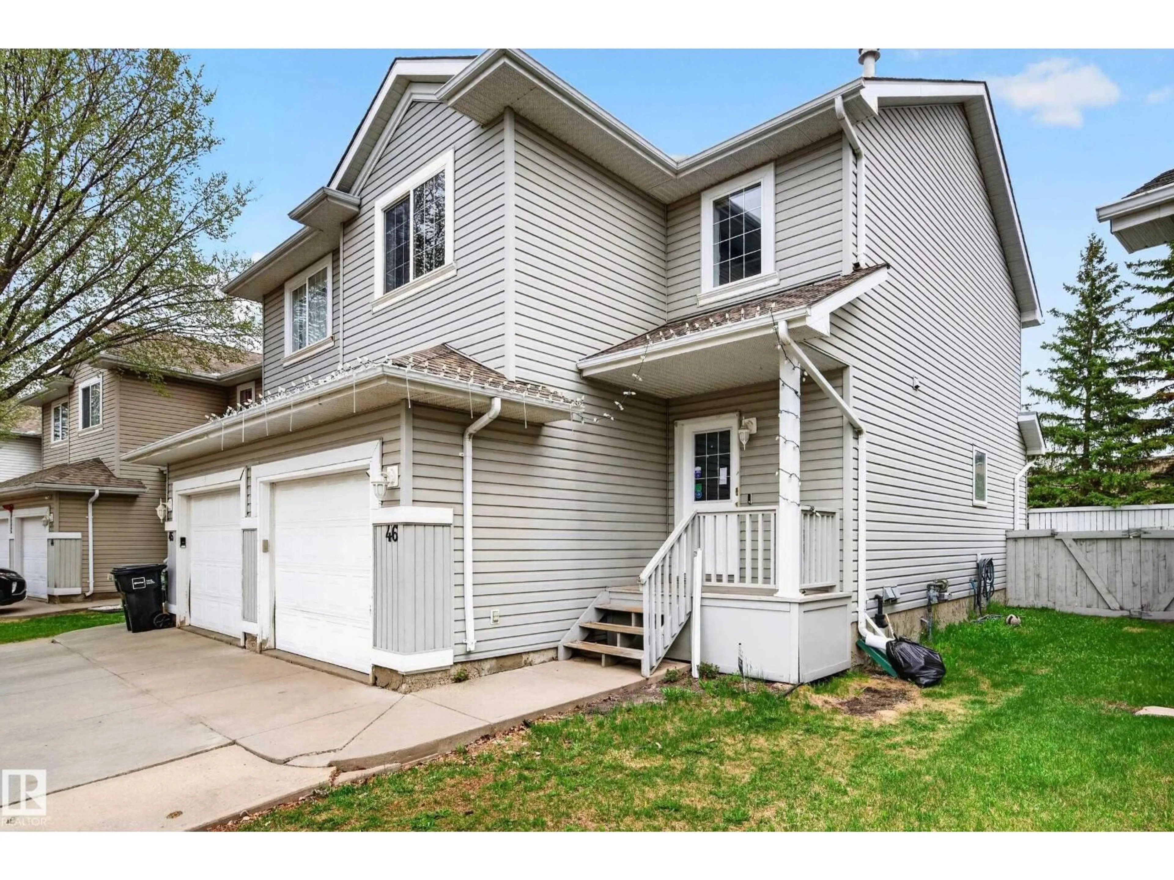 Home with vinyl exterior material, street for #46 - 4020 21 ST, Edmonton Alberta T6T1T8