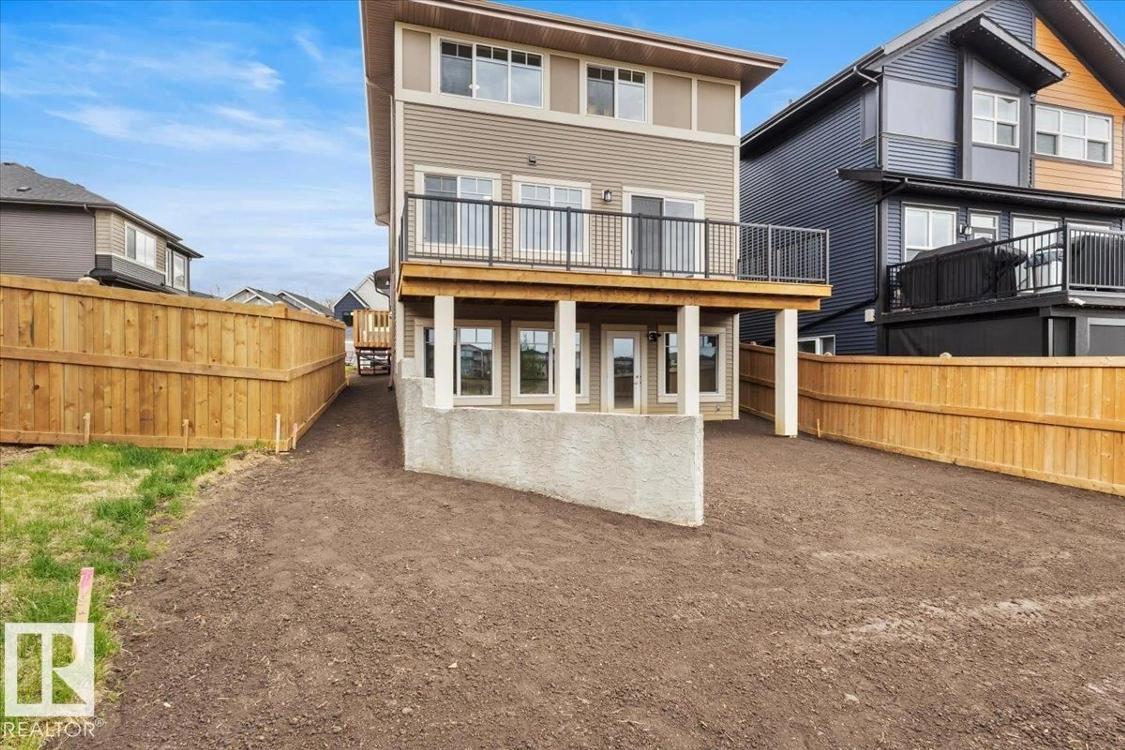 Patio, street for NW - 2624 206 ST, Edmonton Alberta T6M1P2