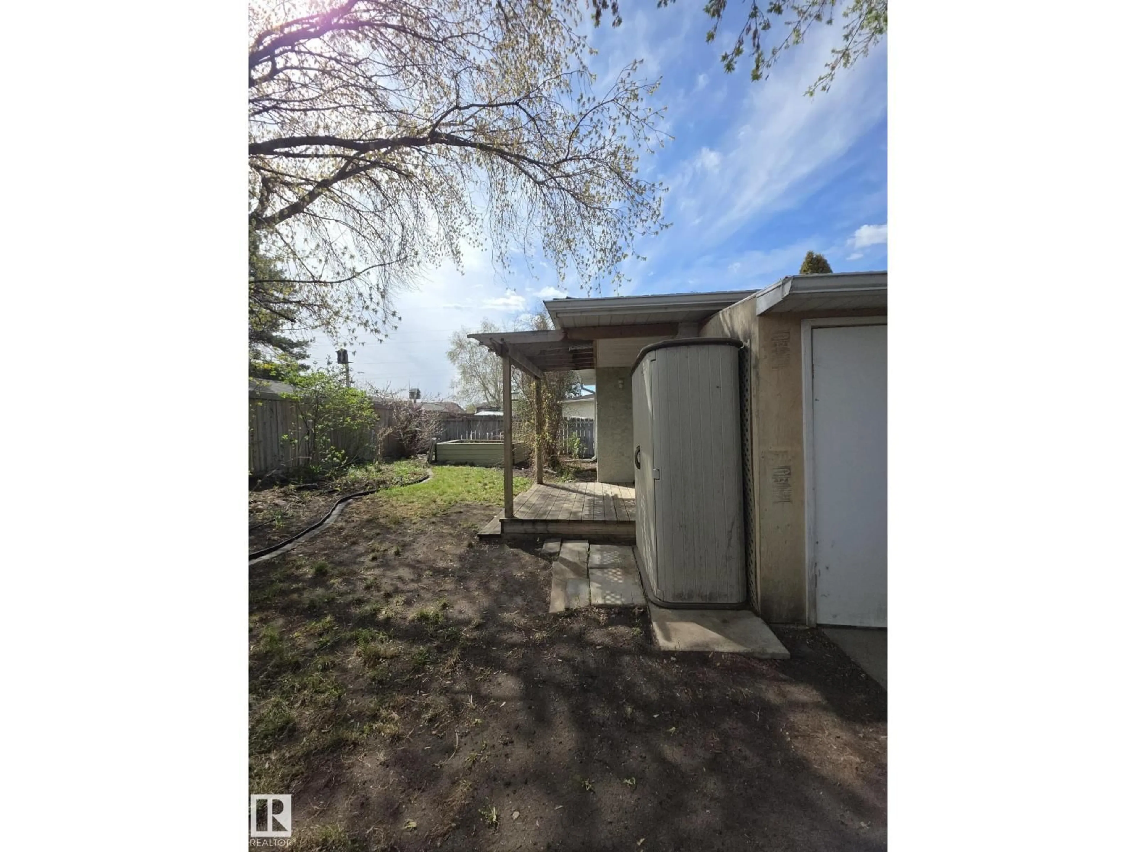 Unknown for 16 SOUTH RAM CR, Devon Alberta T9G1V4
