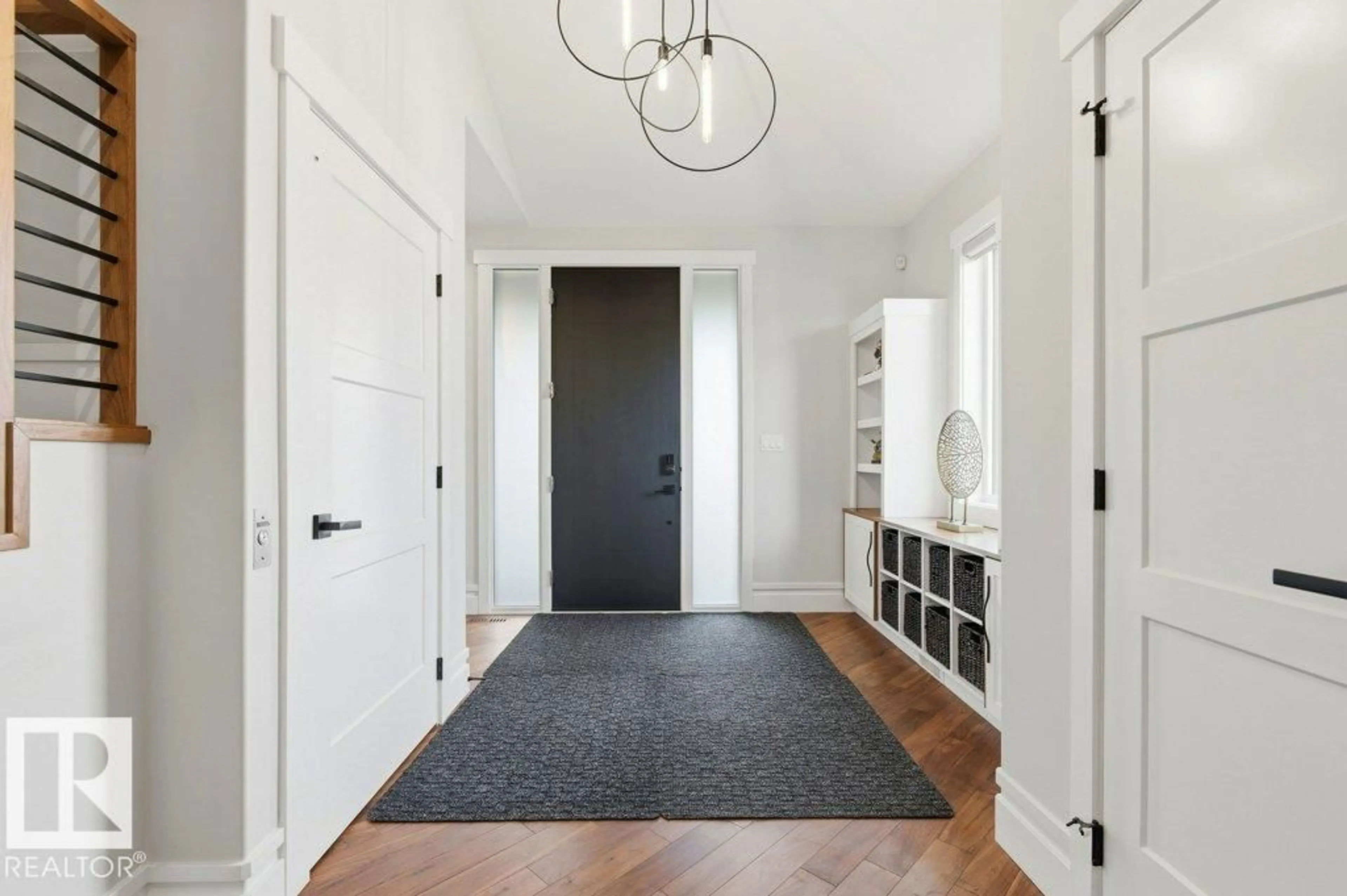 Indoor entryway for 1 SPARROW CLOSE, Fort Saskatchewan Alberta T8L0V4