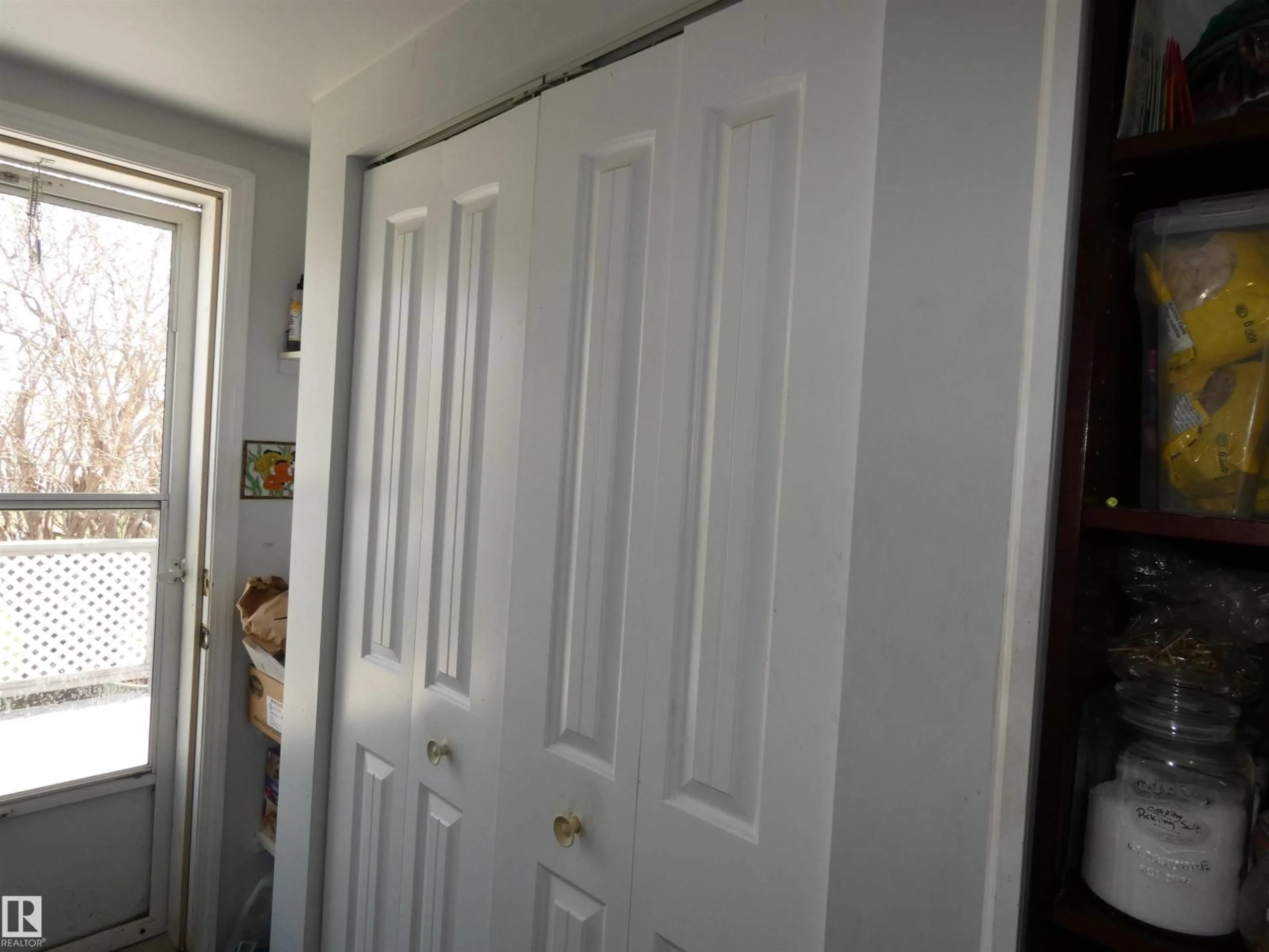 A pic of a room for 5015 50 ST, Pibroch Alberta T7P2P5
