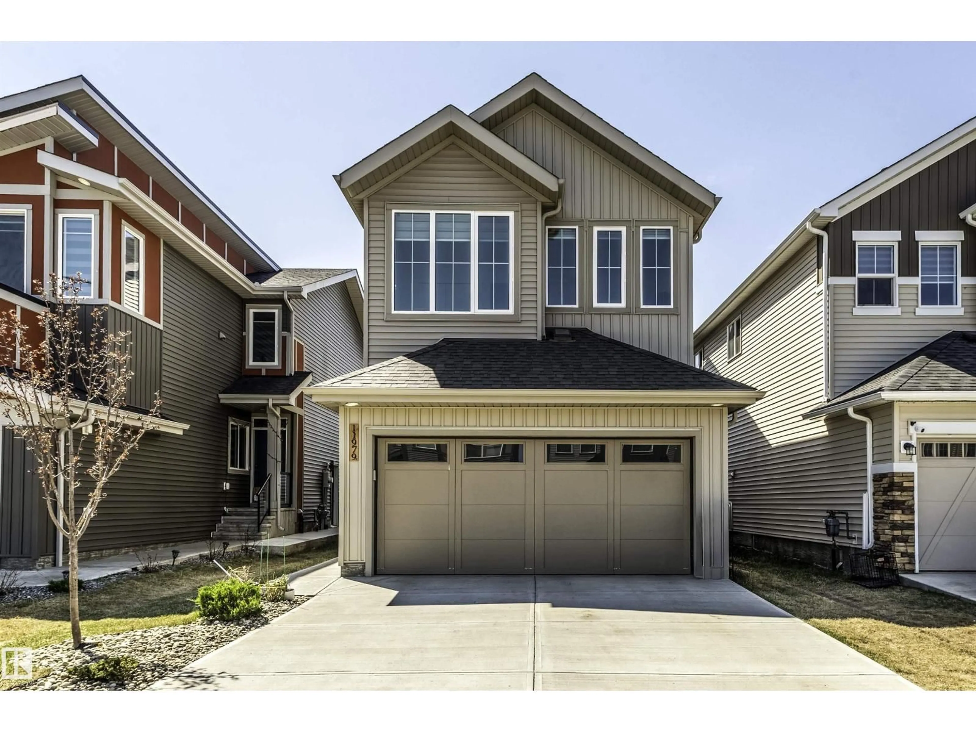 Unknown for 11979 34 AV, Edmonton Alberta T6W4Y2