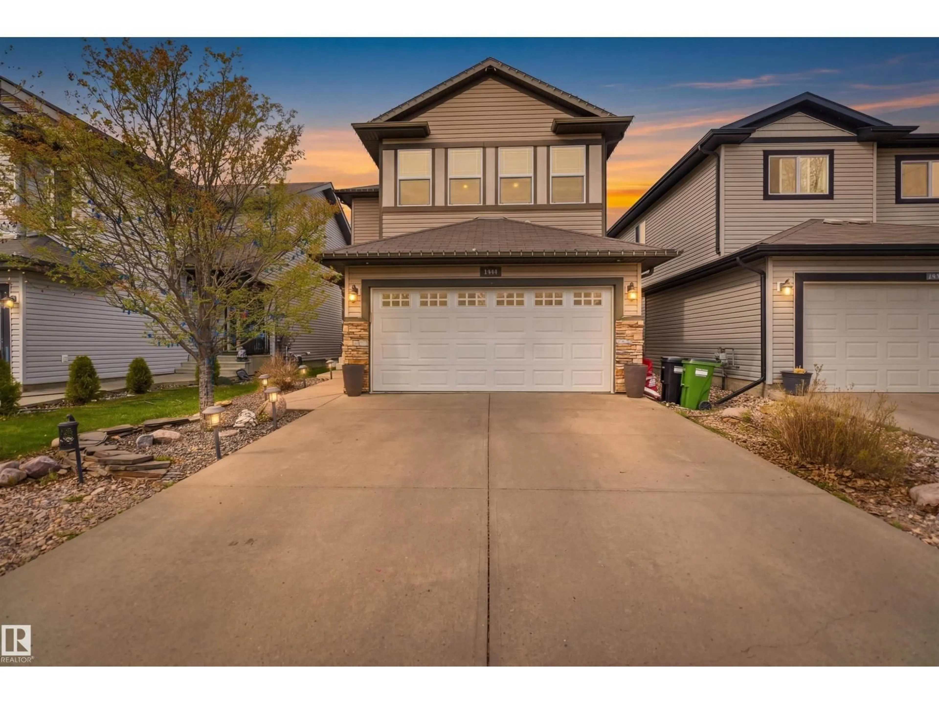 Unknown for NW - 1444 37C AV, Edmonton Alberta T6T0H8